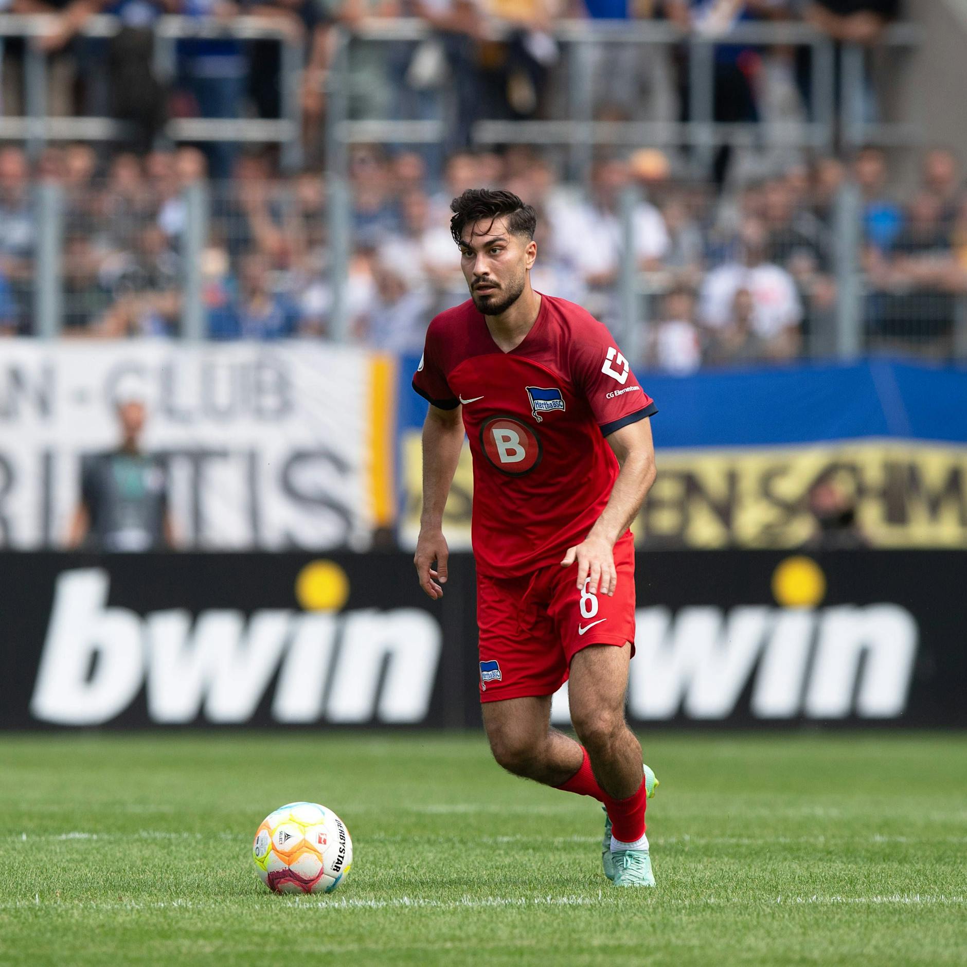 Hertha BSC: Suat Serdar an Verona ausgeliehen, Kaufoption über 5 Millionen