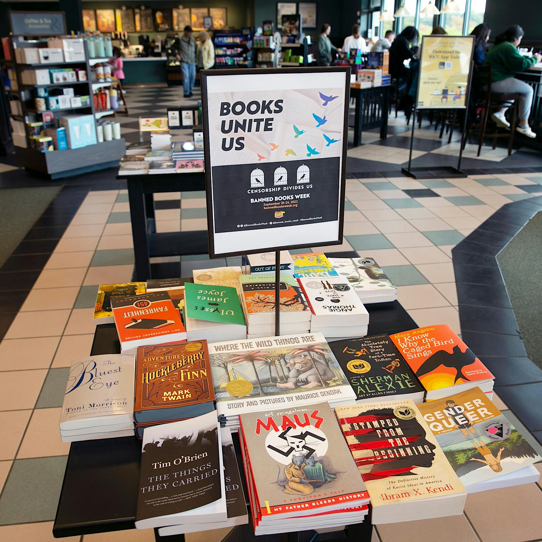 Cancel Culture: Wie eine App verbannte Bücher wieder zugänglich macht