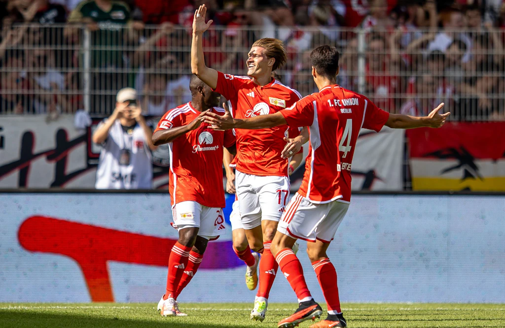 Behrens führt den 1. FC Union Berlin mit drei Kopfballtoren zum Sieg gegen Mainz
