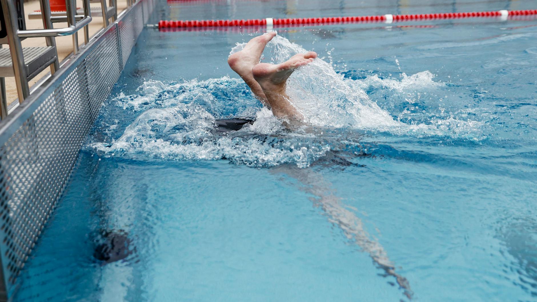 Auch das Sommerbad Olympiastadion verlängert seine Öffnungszeiten in diesem Jahr.