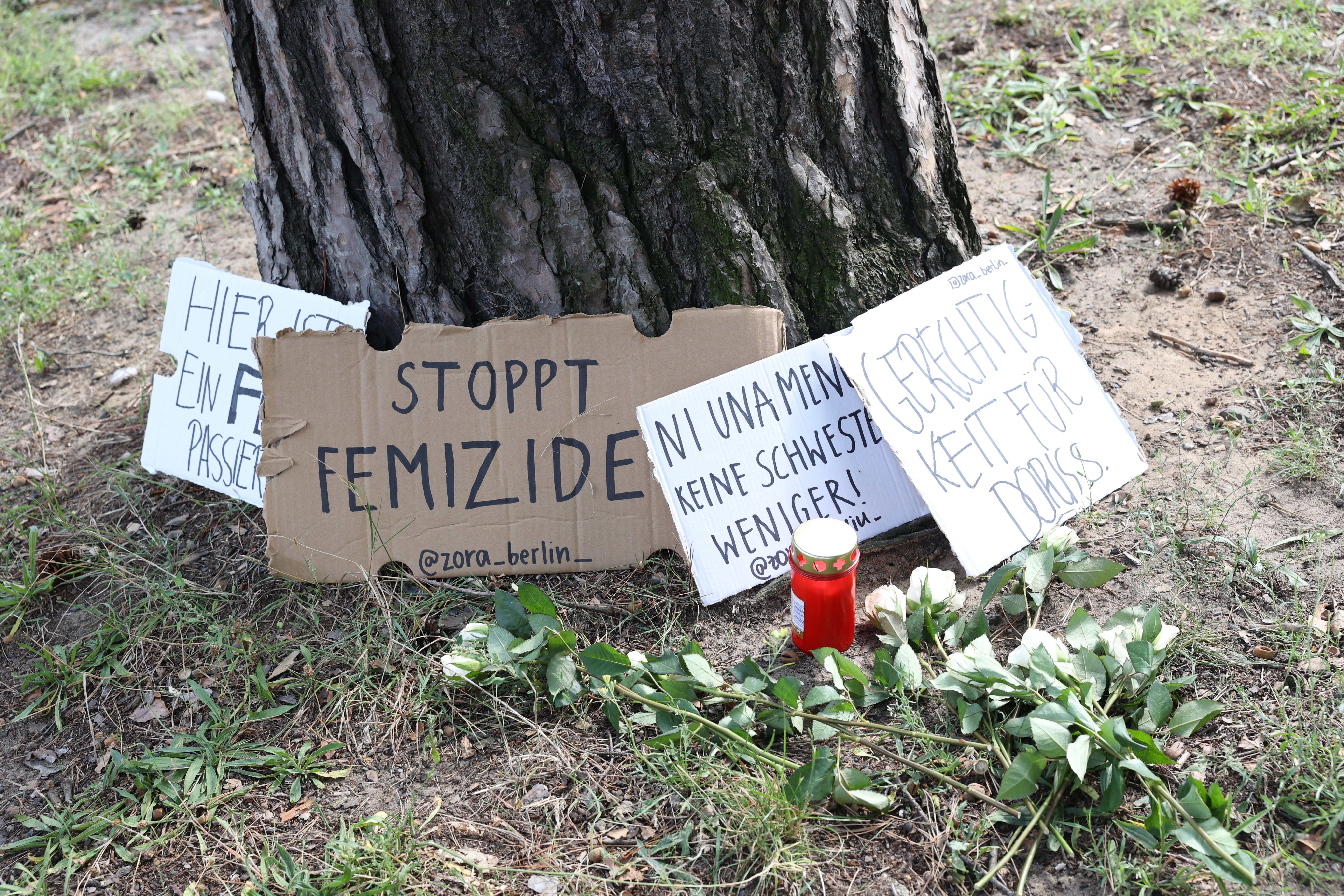Die Frauenorganisation Zora hat gegen den Mord an einer 85-Jährigen friedlich demonstriert.&nbsp;