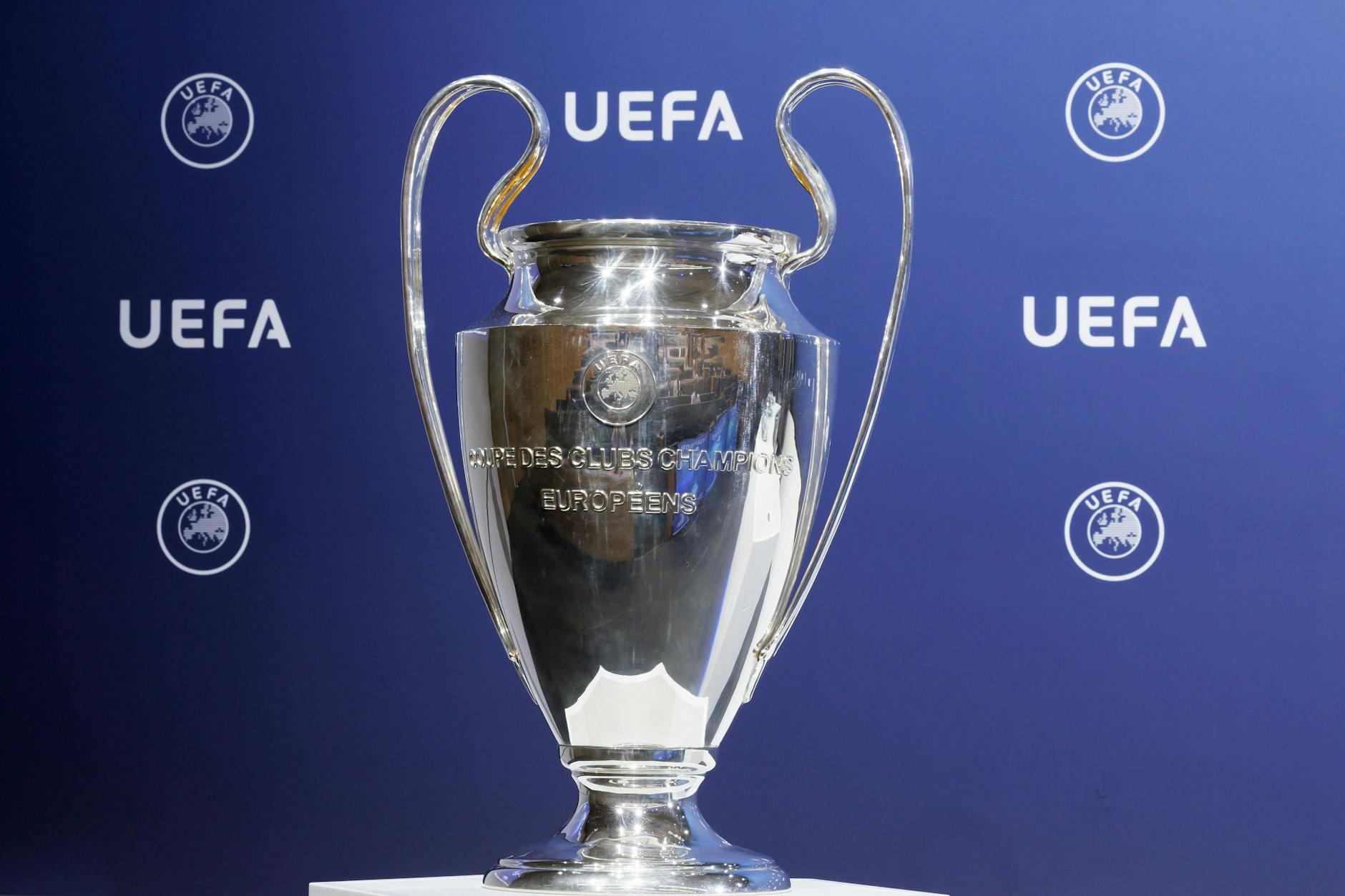 Um den Champions-League-Pokal spielen auch in der neuen Saison wieder 32 Mannschaften. Der 1. FC Union Berlin ist eine davon.