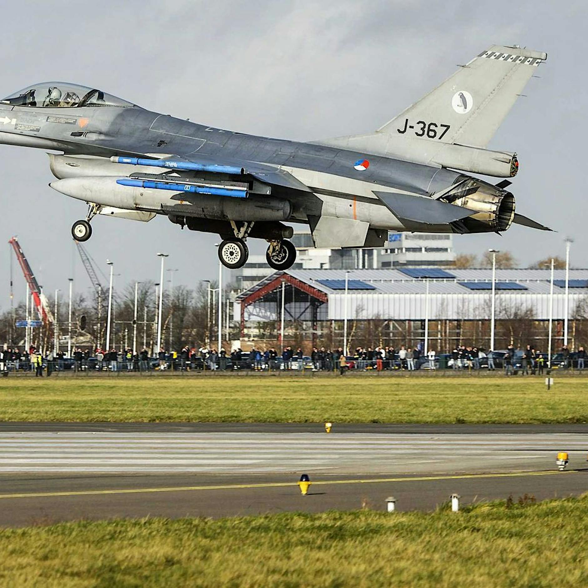 Experte: F-16 Zusagen wichtig für ukrainische Motivation