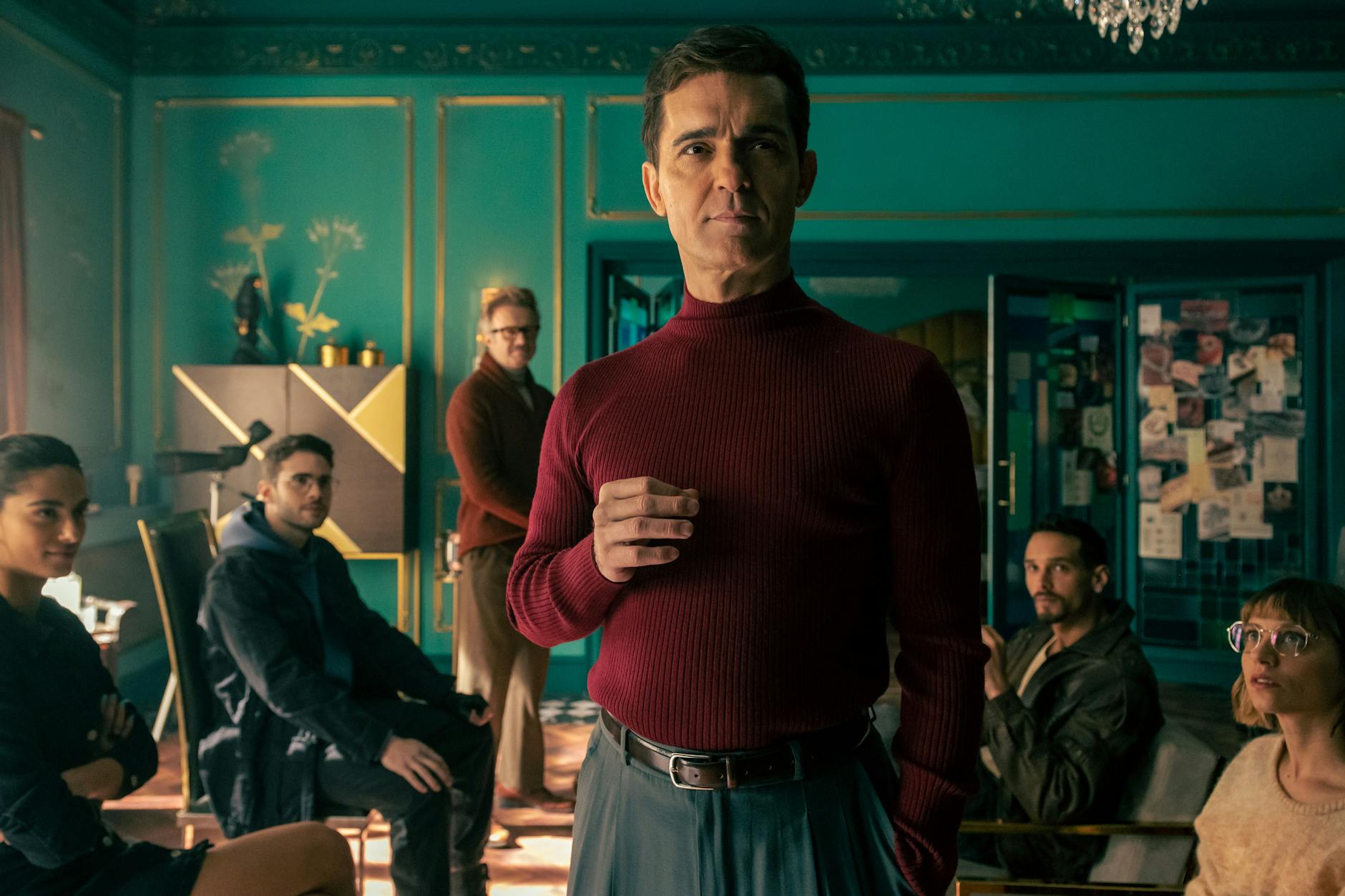 Pedro Alonso (Haus des Geldes) als Berlin im neuen Spin-off