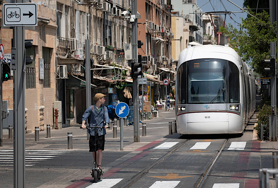Eine von 34 Stationen der neuen Stadtbahn-Linie in Tel Aviv: Bloomfield Stadium Station&nbsp;