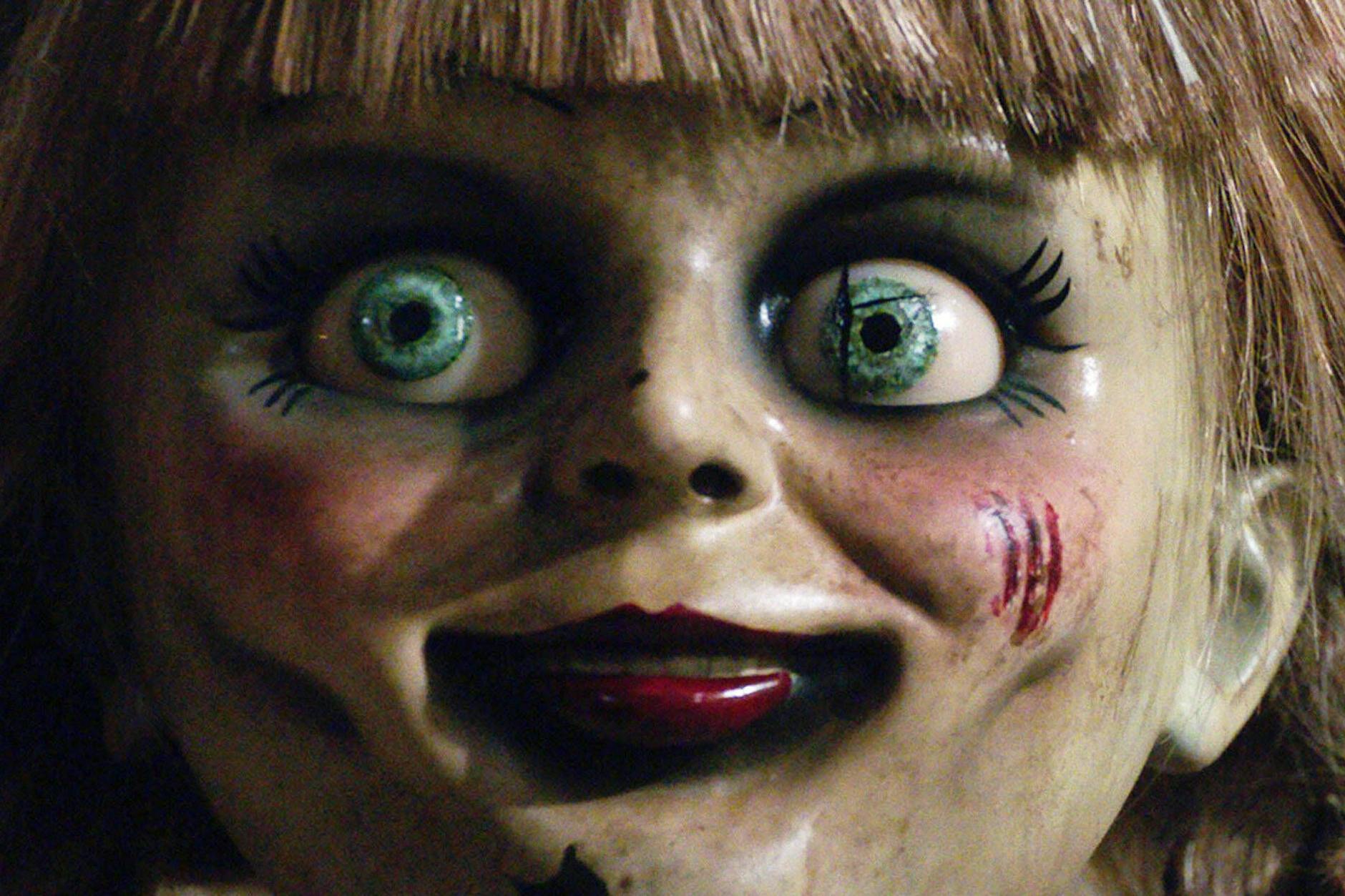 Die Puppe Annabelle jagte vielen Zuschauern der Filmreihe „The Conjuring“ einen Schauer nach dem anderen über den Rücken.