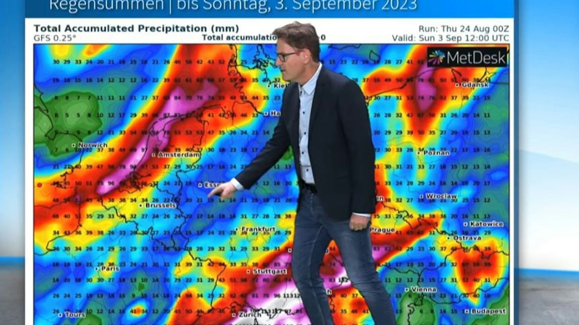 Dominik Jung rechnet mit viel Regen in Deutschland.
