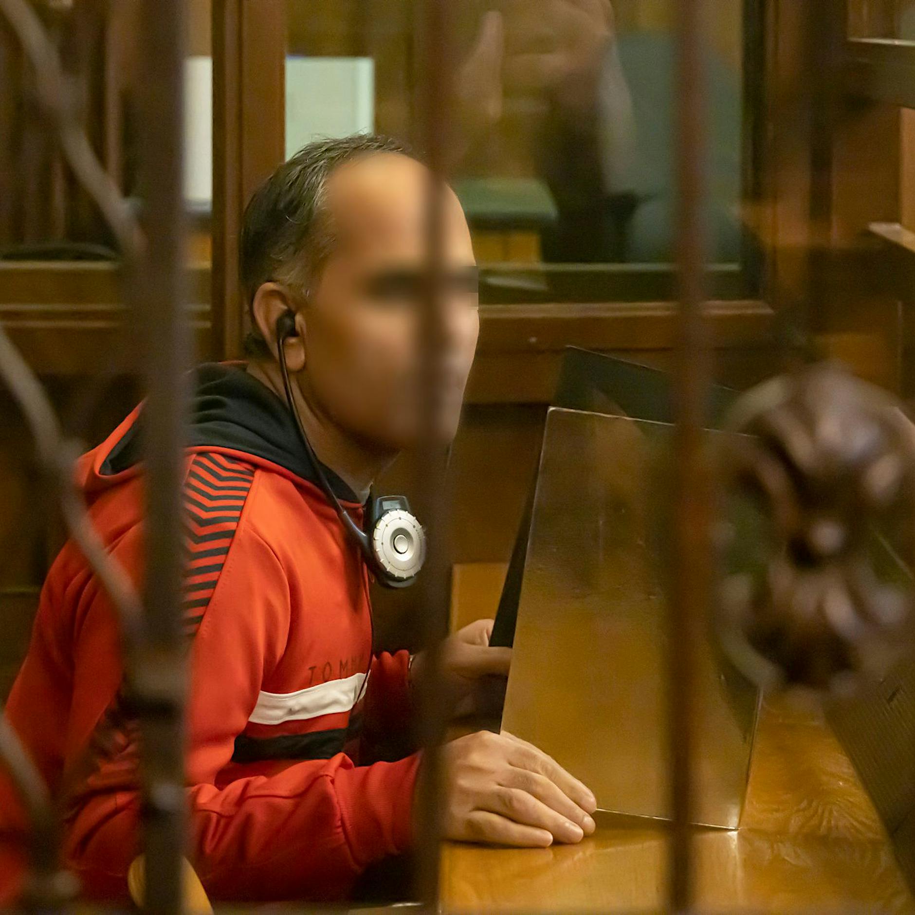 Zohra G. – Der Vater sagte zu seinem Sohn: „Ich werde deine Mutter töten – mit einem Messer“