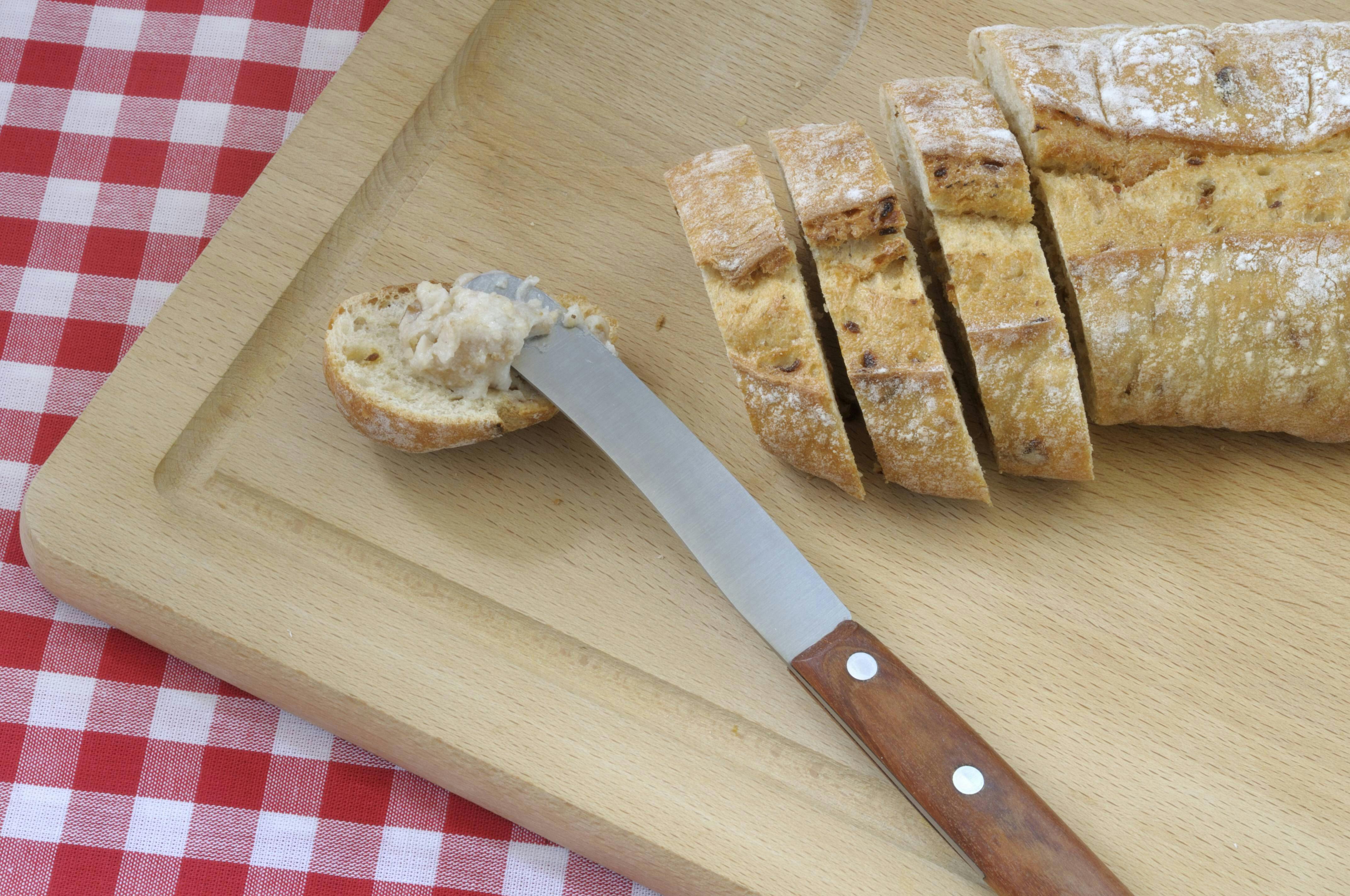 Rezept für deftiges Zwiebelbrot: So geht das beste Brot-Rezept der Welt!