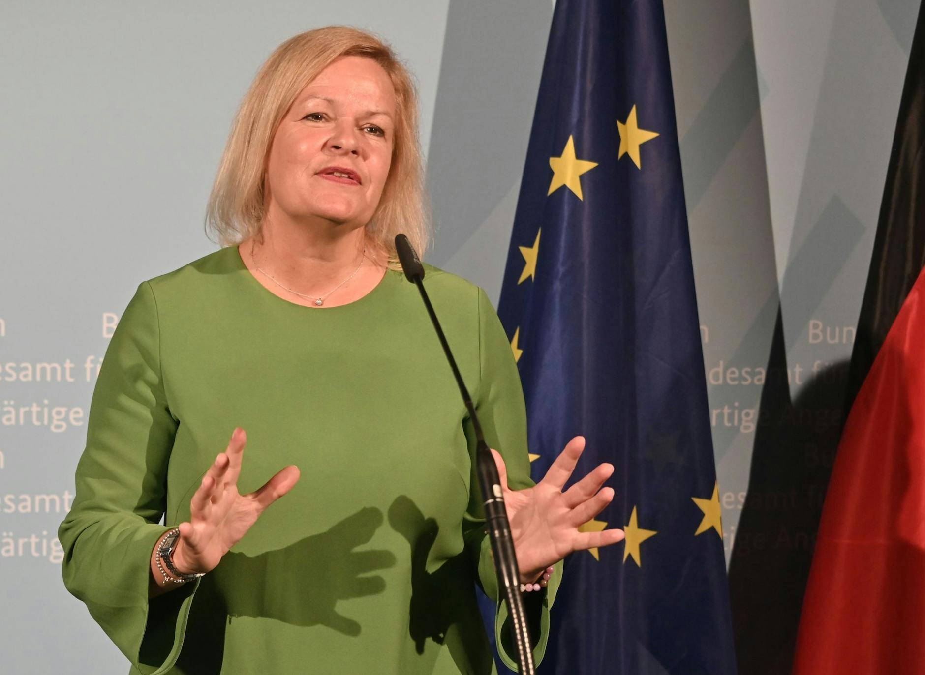 «Ich bin strikt dagegen, das individuelle Asylrecht abzuschaffen», sagt Innenministerin Nancy Faeser.