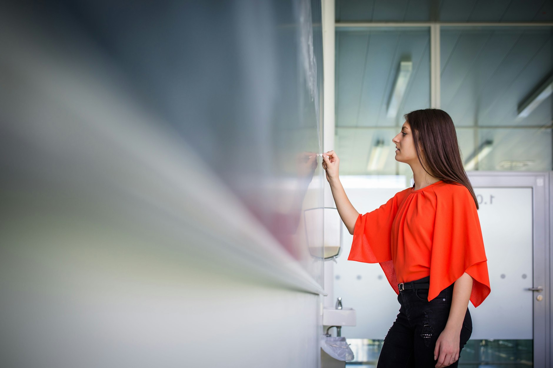 Viele Lehrer in Berlin sind überlastet und überfordert. 