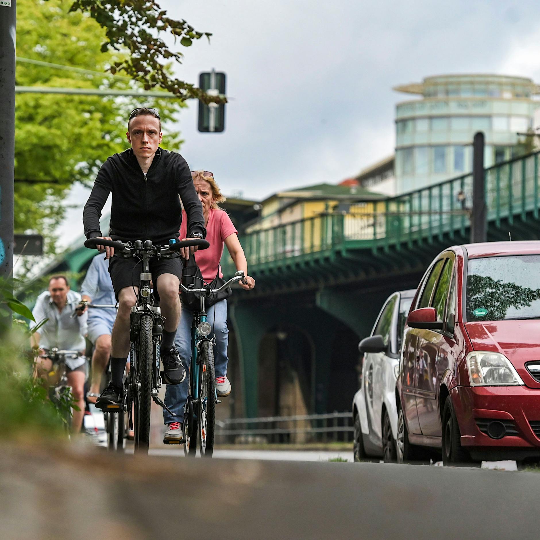 CDU-Senatorin Manja Schreiner nimmt Berliner Autofahrern Parkplätze weg: „Da müssen wir durch“