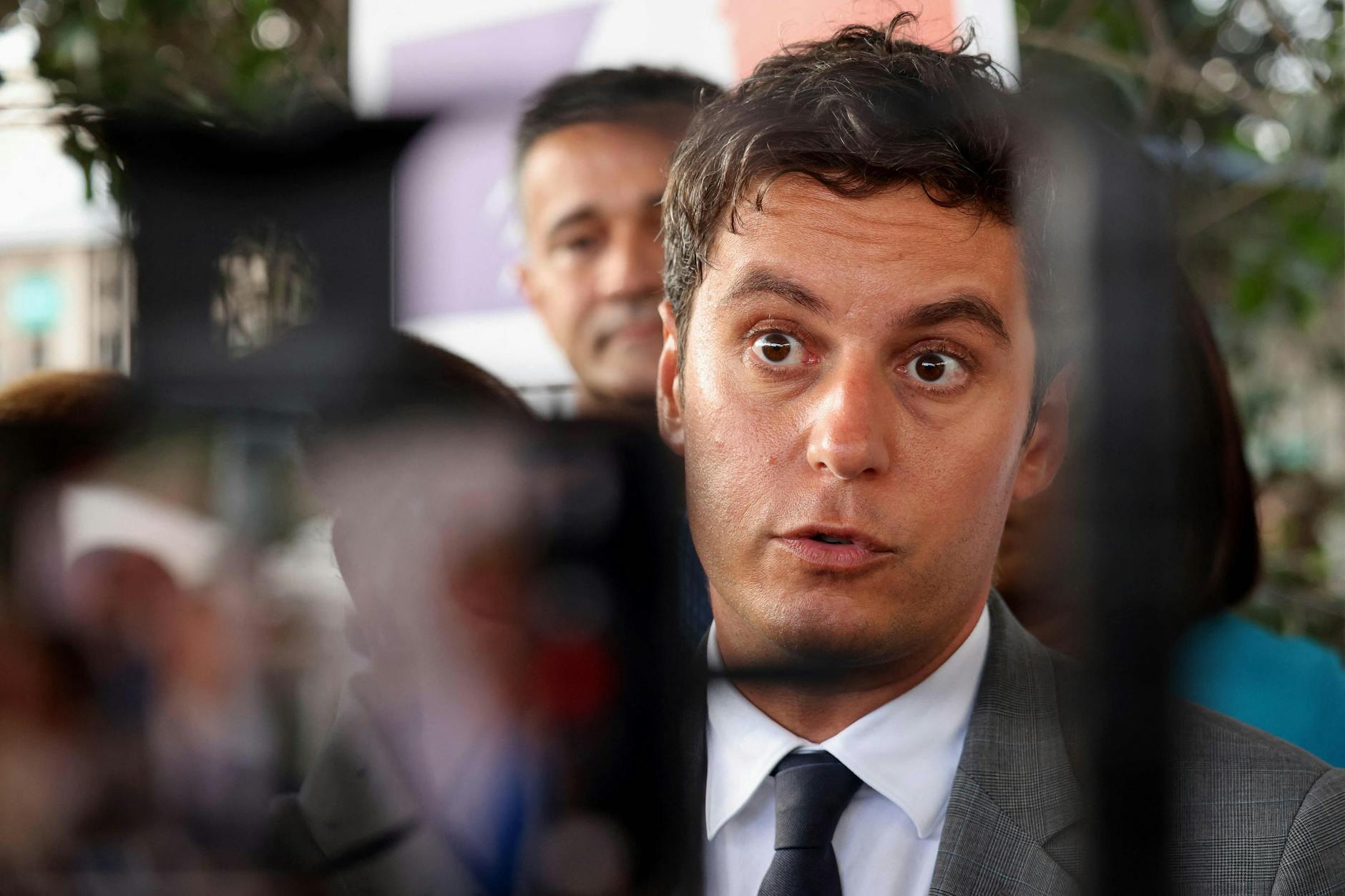 Frankreichs Bildungsminister Gabriel Attal bei einer Pressekonferenz 