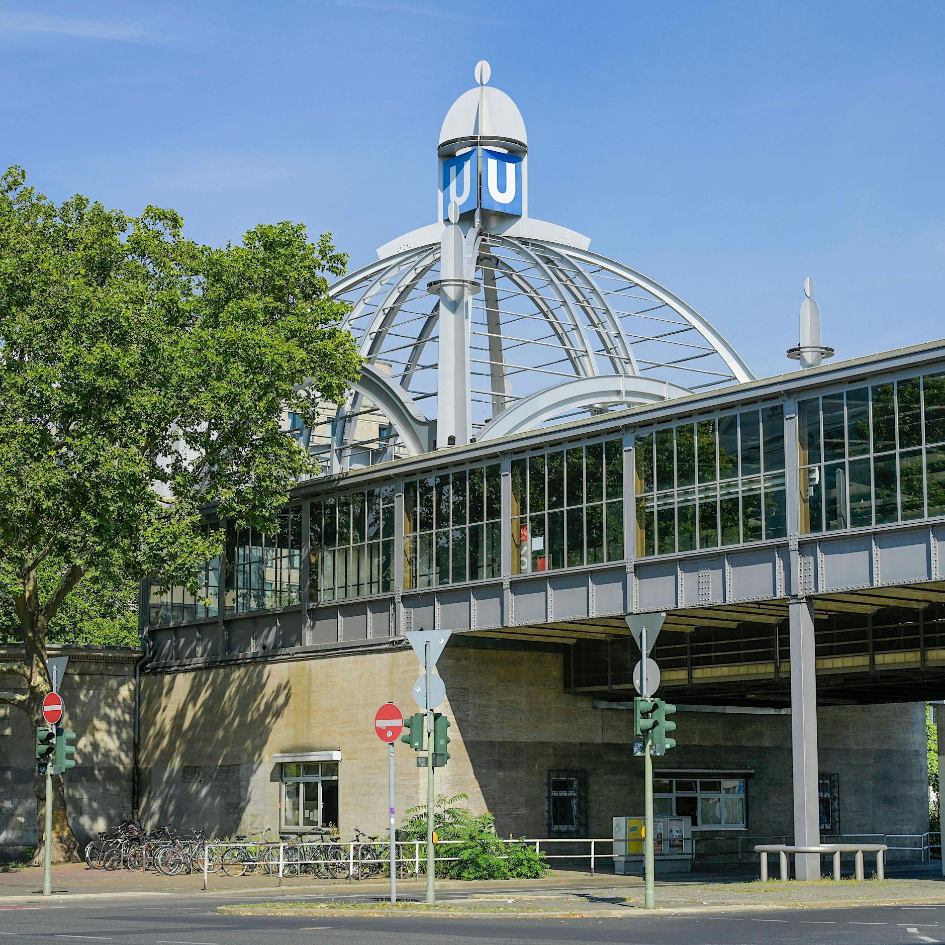 Regenbogenkiez: Streit endet in Schlägerei, Politiker schaltet sich ein