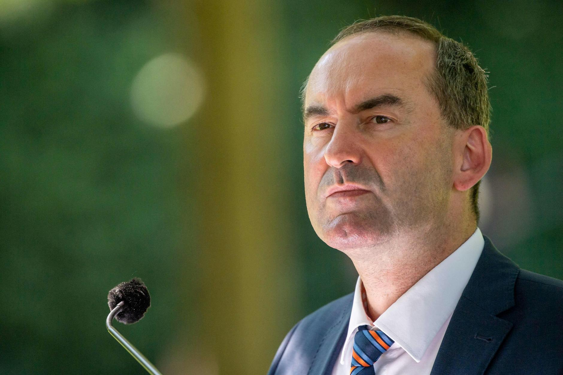 Der stellvertretende Ministerpräsident und Staatsminister für Wirtschaft, ländliche Entwicklung und Energie, Hubert Aiwanger.