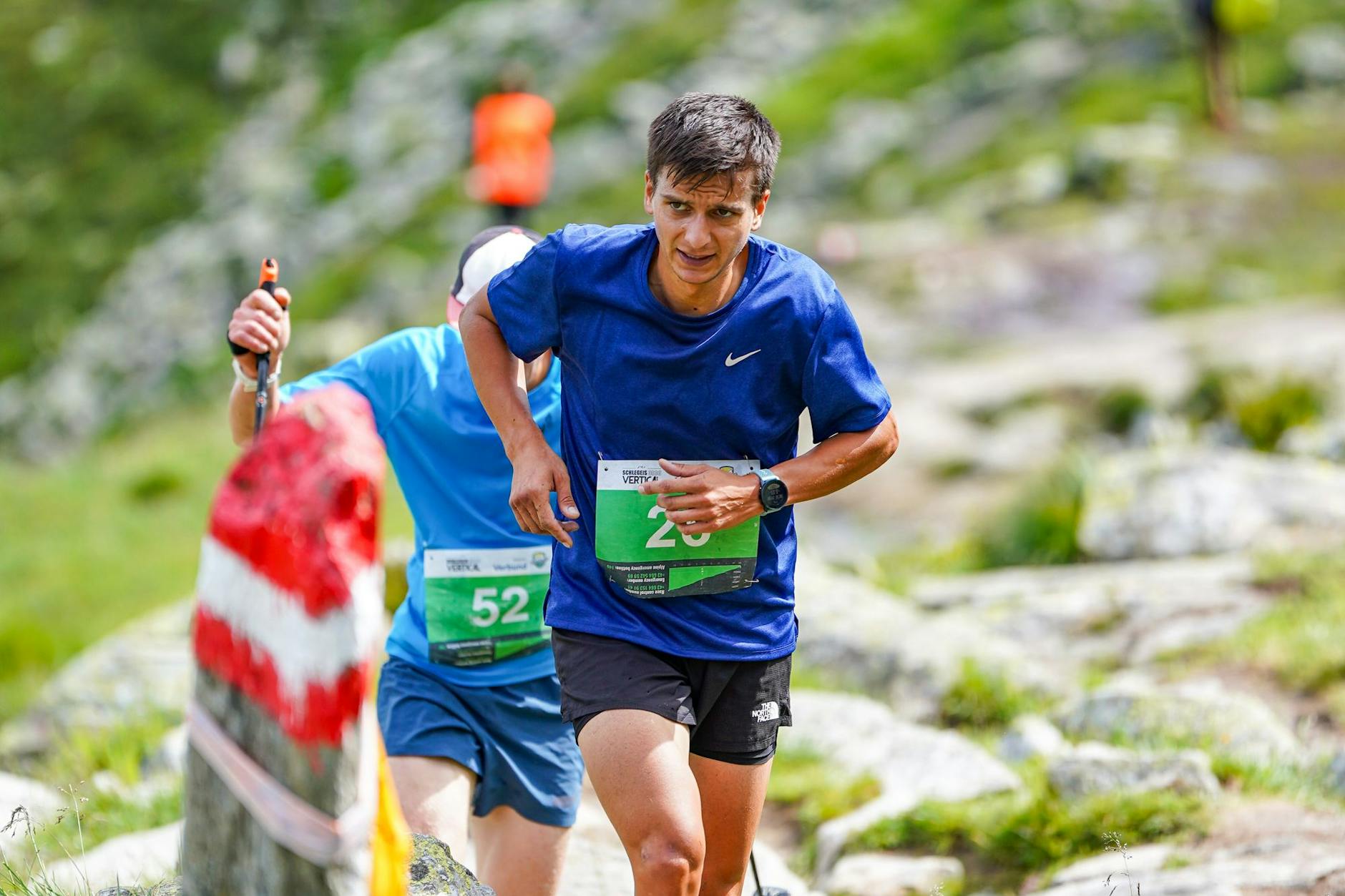 Trailrunner Felix Kuschmierz bei einem Rennen in den Alpen, dem Schlegeis 3000 Vertical.