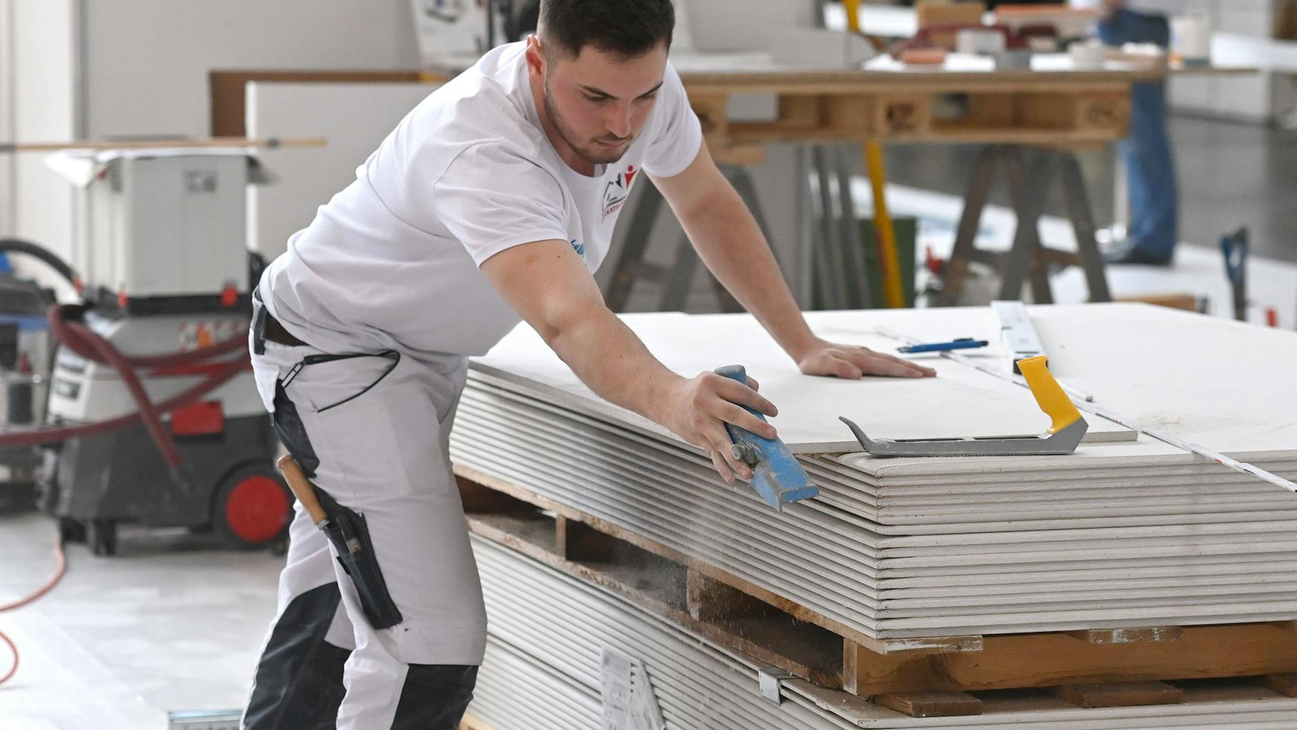 Kai Wegner wünscht sich mehr Azubis für Berlin.