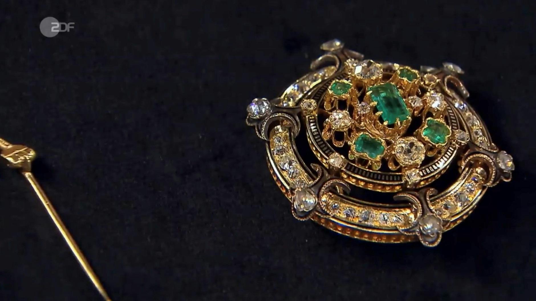 Die Brosche bei „Bares für Rares“ kann man in mehrere Einzelteile zerlegen.