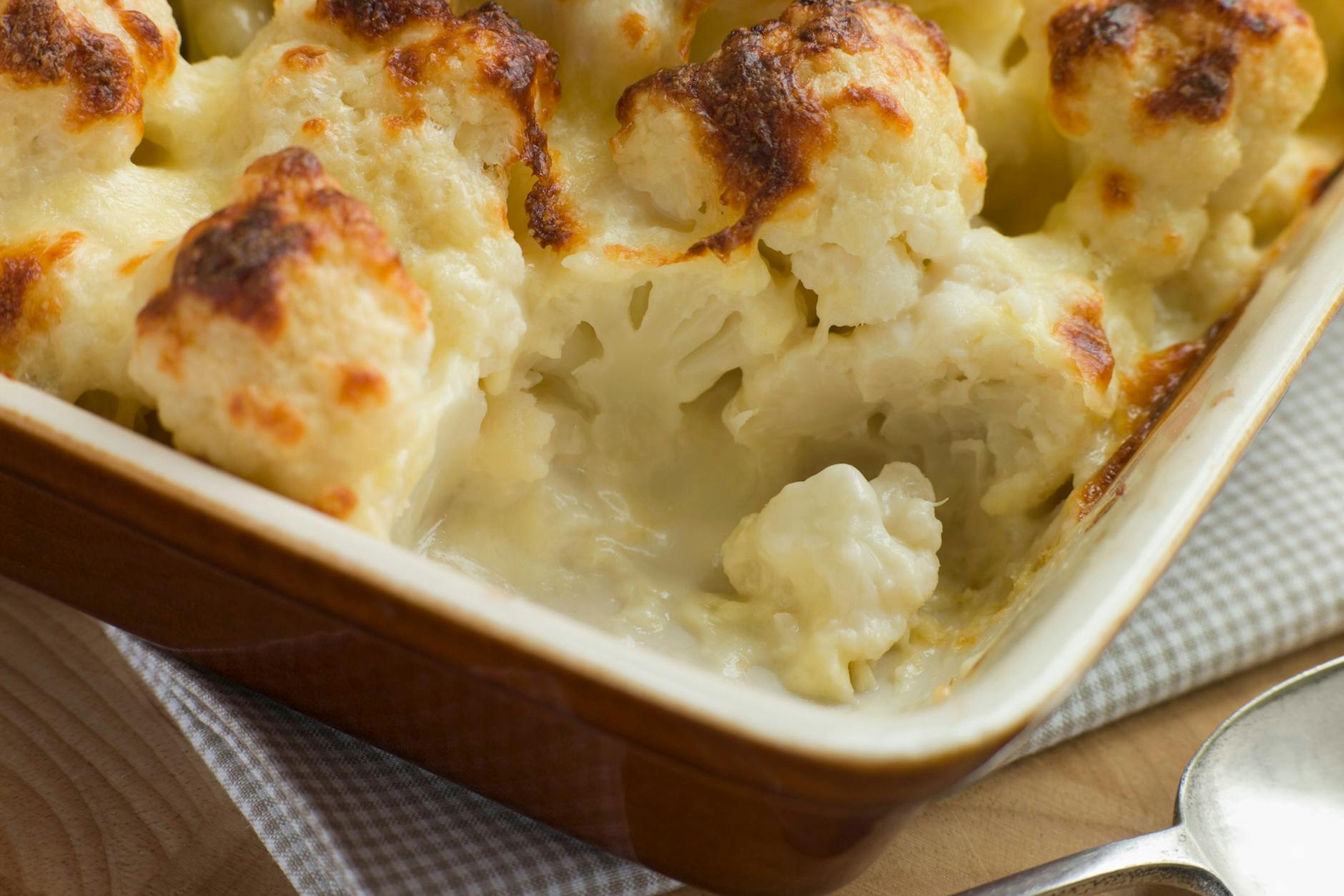 Der Blumenkohlauflauf ist schnell gemacht und mega-lecker.