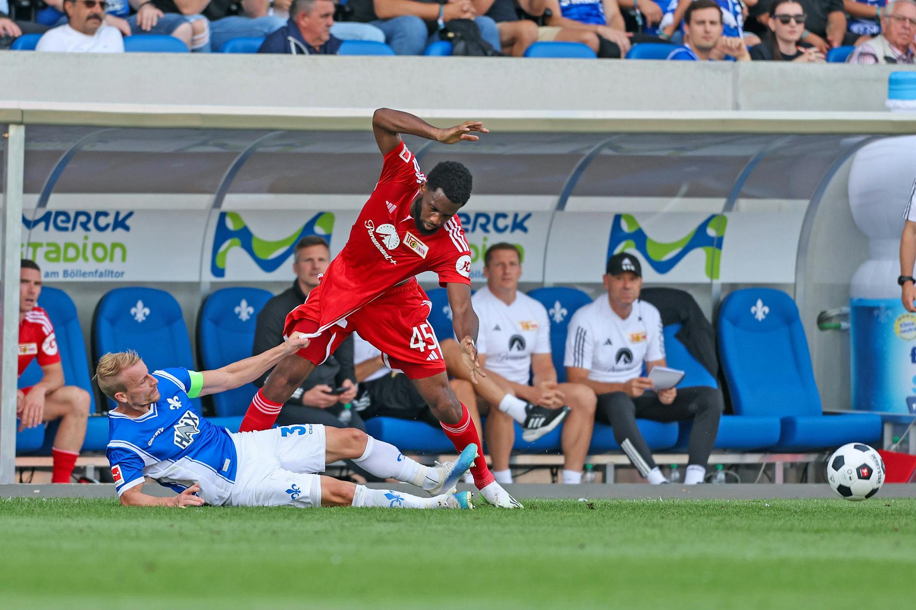 Stürmer Jordan Siebatcheu spielte beim 4:1 in Darmstadt seine letzten 26 Minuten für den 1. FC Union. Er wird an Gladbach ausgeliehen.
