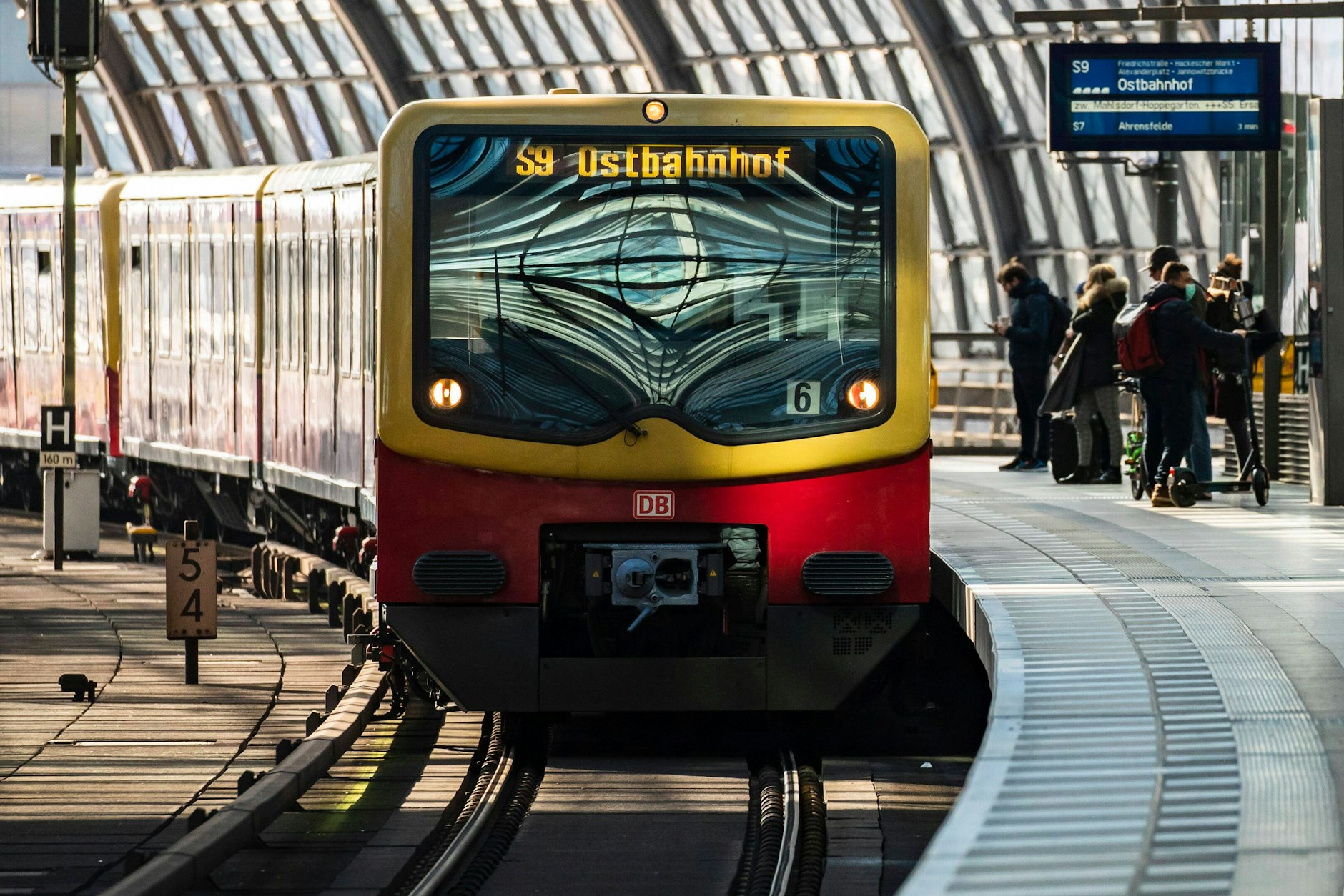 Die Fahrpreise steigen wieder – Tariferhöhung 2024 für Berlin und ...