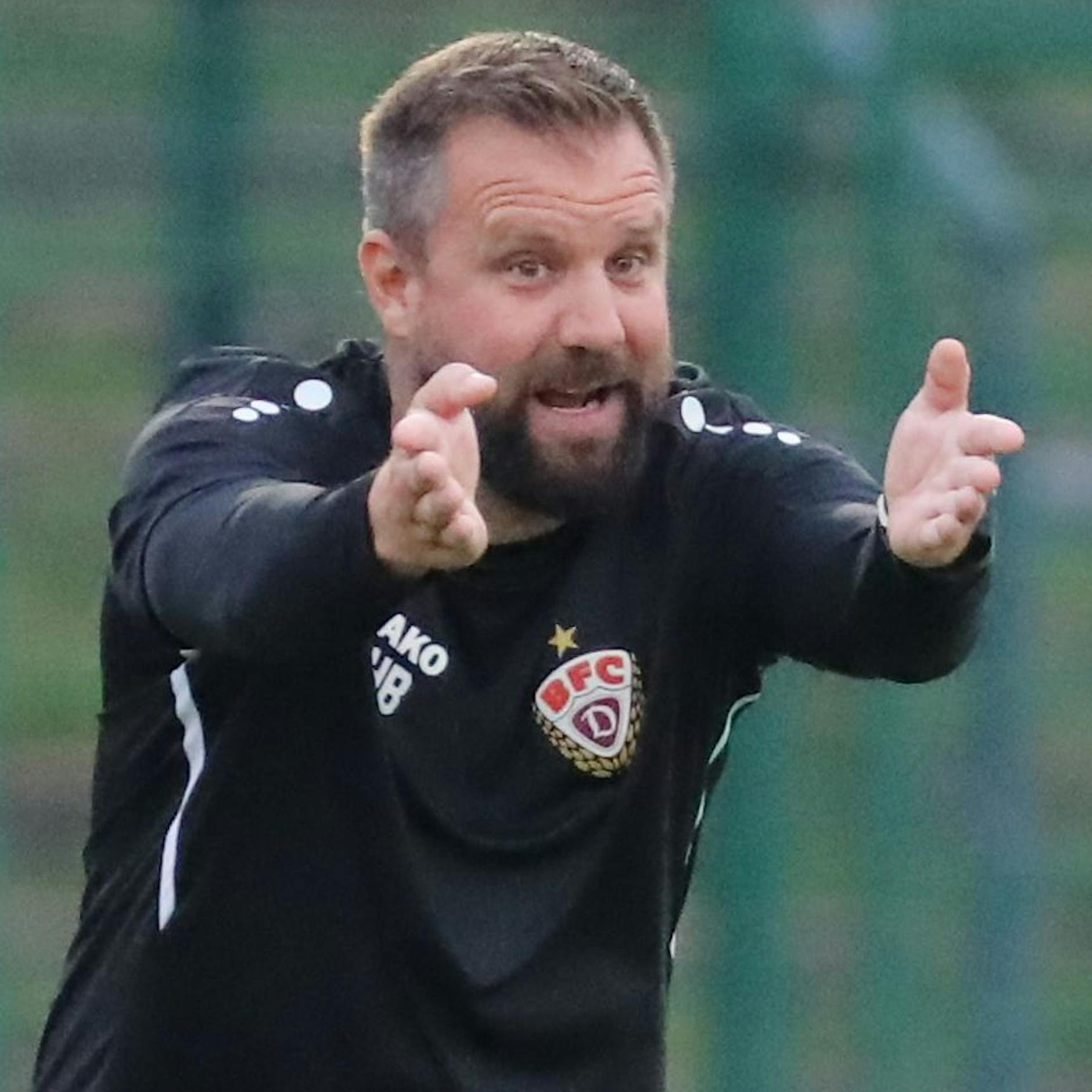 BFC Dynamo: West-Klub scharf auf Trainer Heiner Backhaus