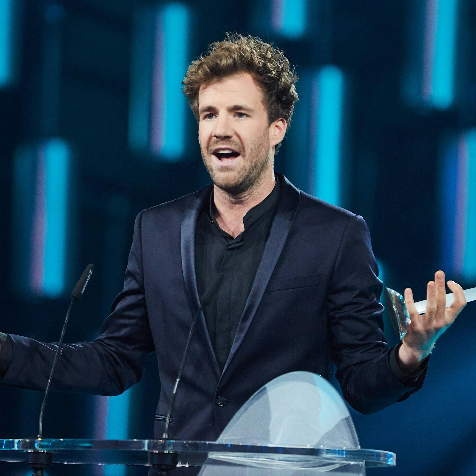 Luke Mockridge packt über Ines Anioli aus: „Hier ist ’ne Handgranate“