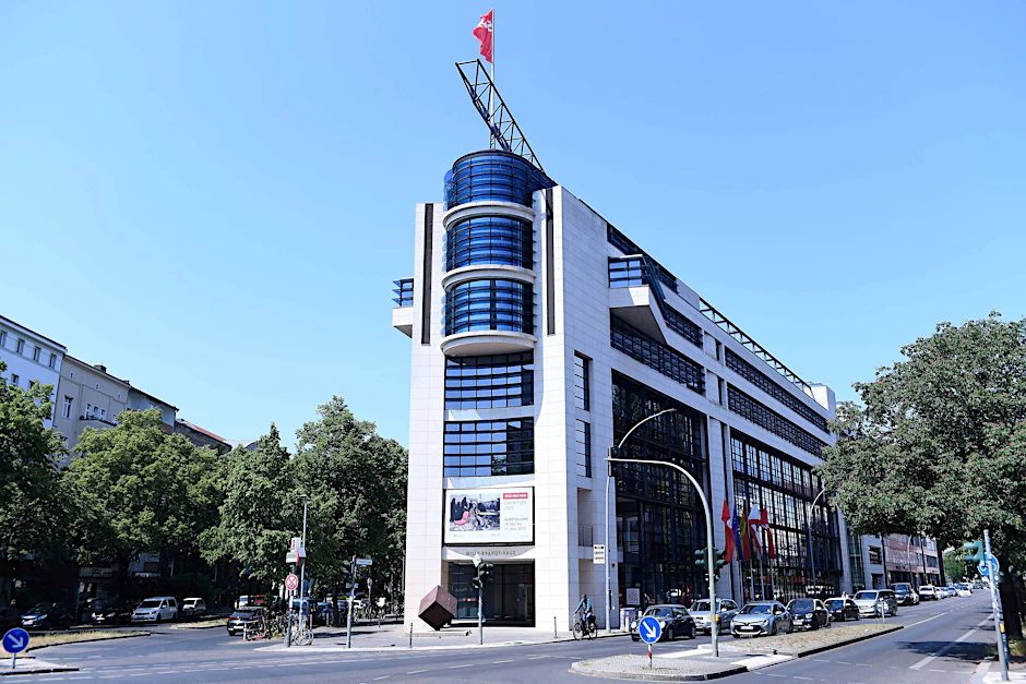 Die SPD-Parteizentrale, das Willy-Brandt-Haus, in der Wilhelmstraße