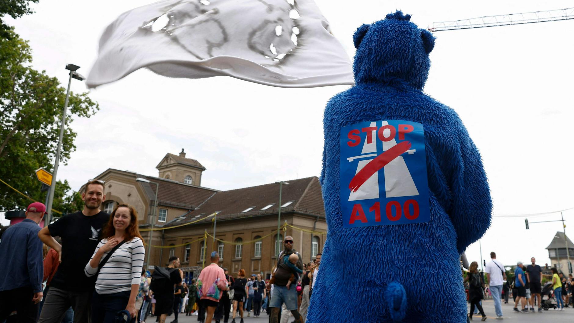 Der Protest gegen die Verlängerung der Stadtautobahn war vielfältig.