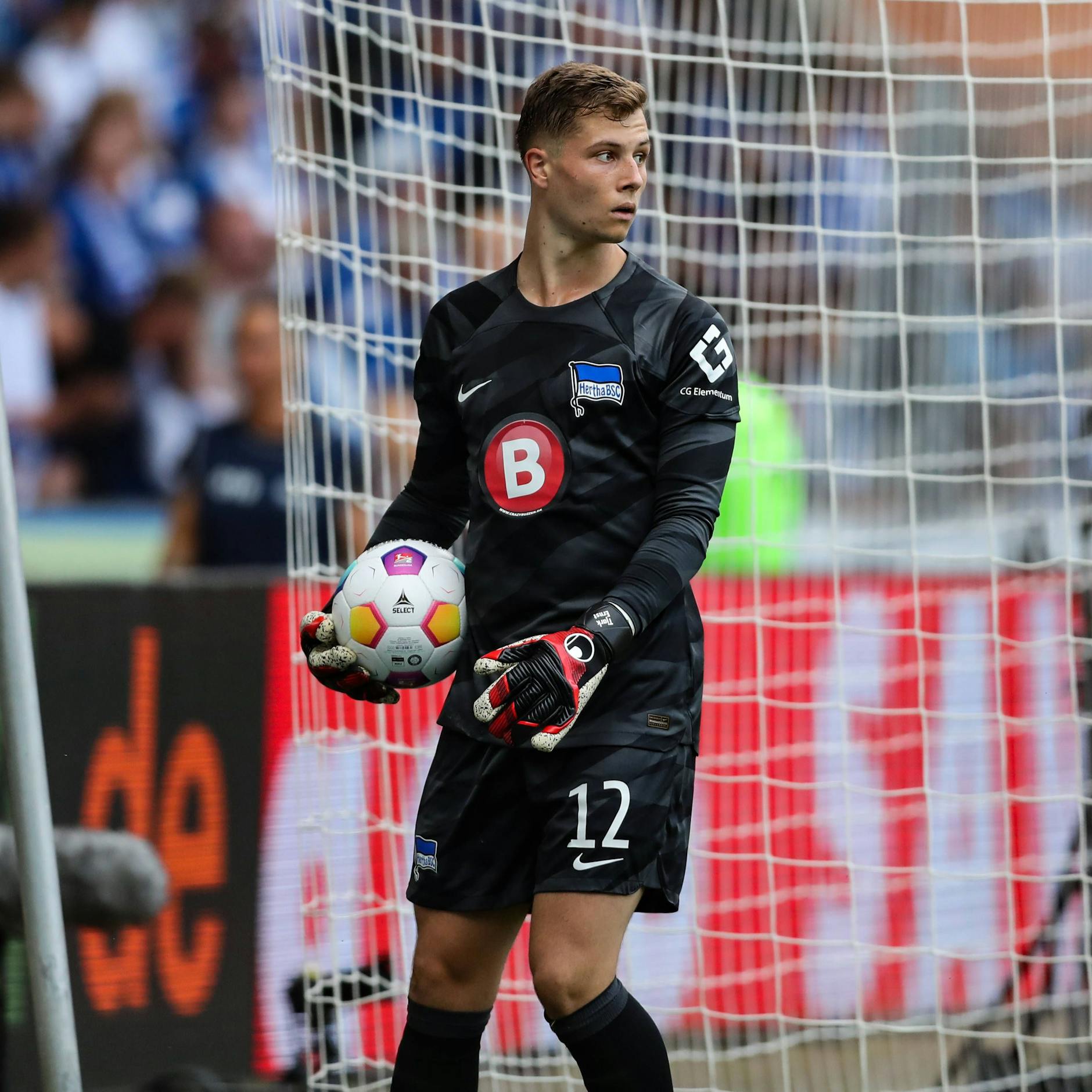 Herthas Torwart Tjark Ernst feiert am Donnerstag in Deutschlands U20 sein Debüt gegen Italien.