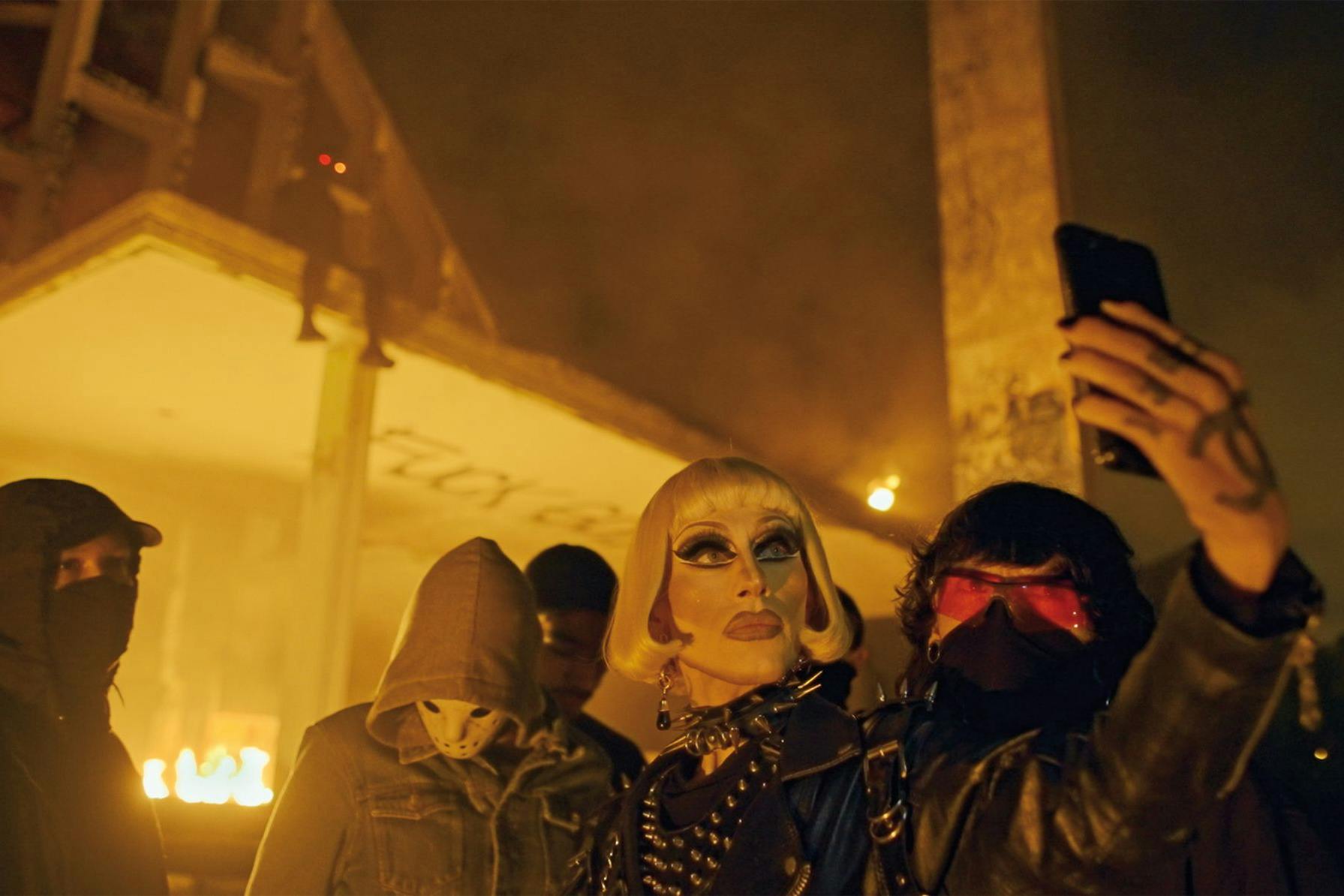 Szene aus „Anhell69“