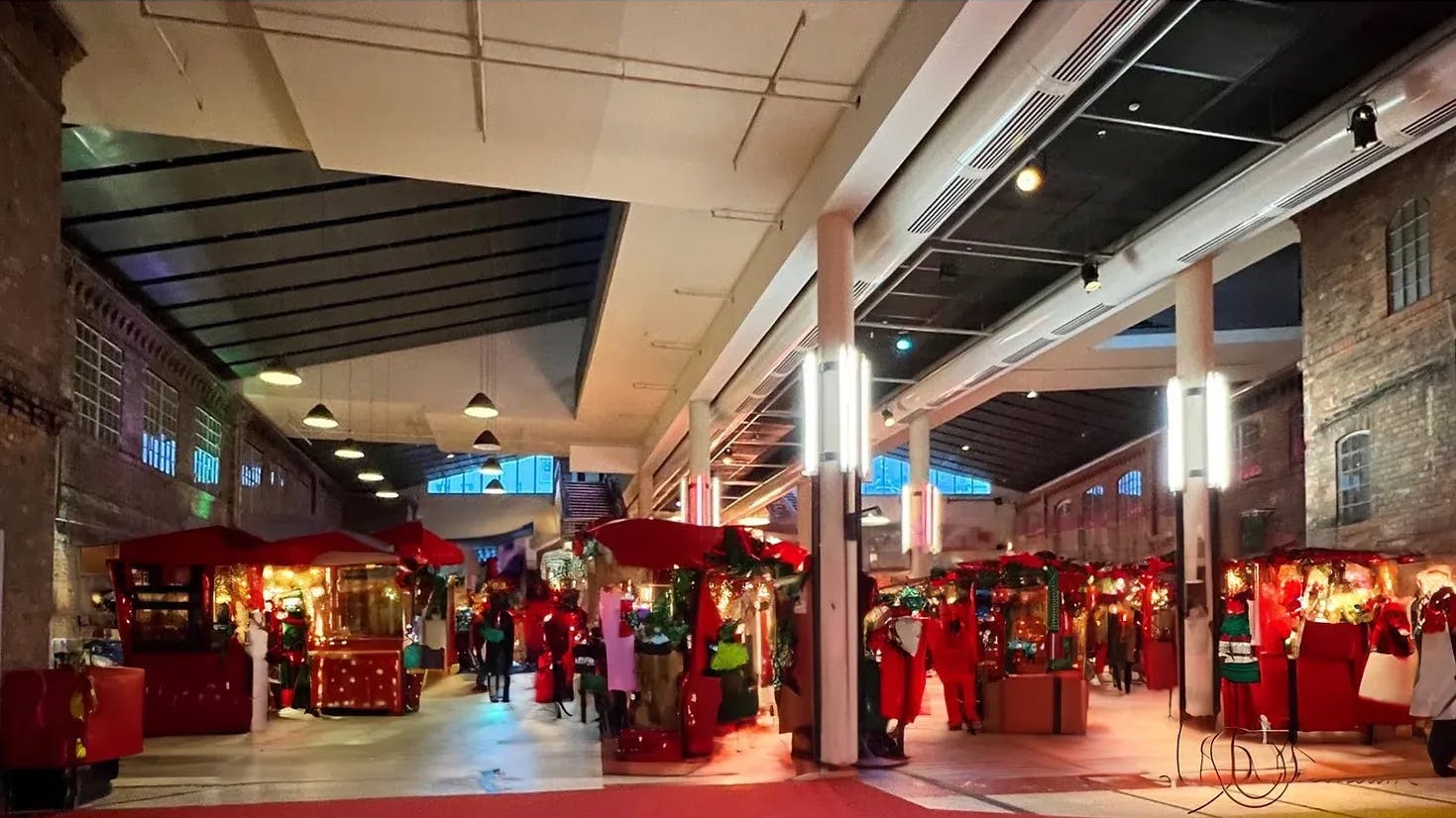 Der Weihnachtsmarkt in den Hallen des Kino Colosseum fand auch schon 2022 statt.