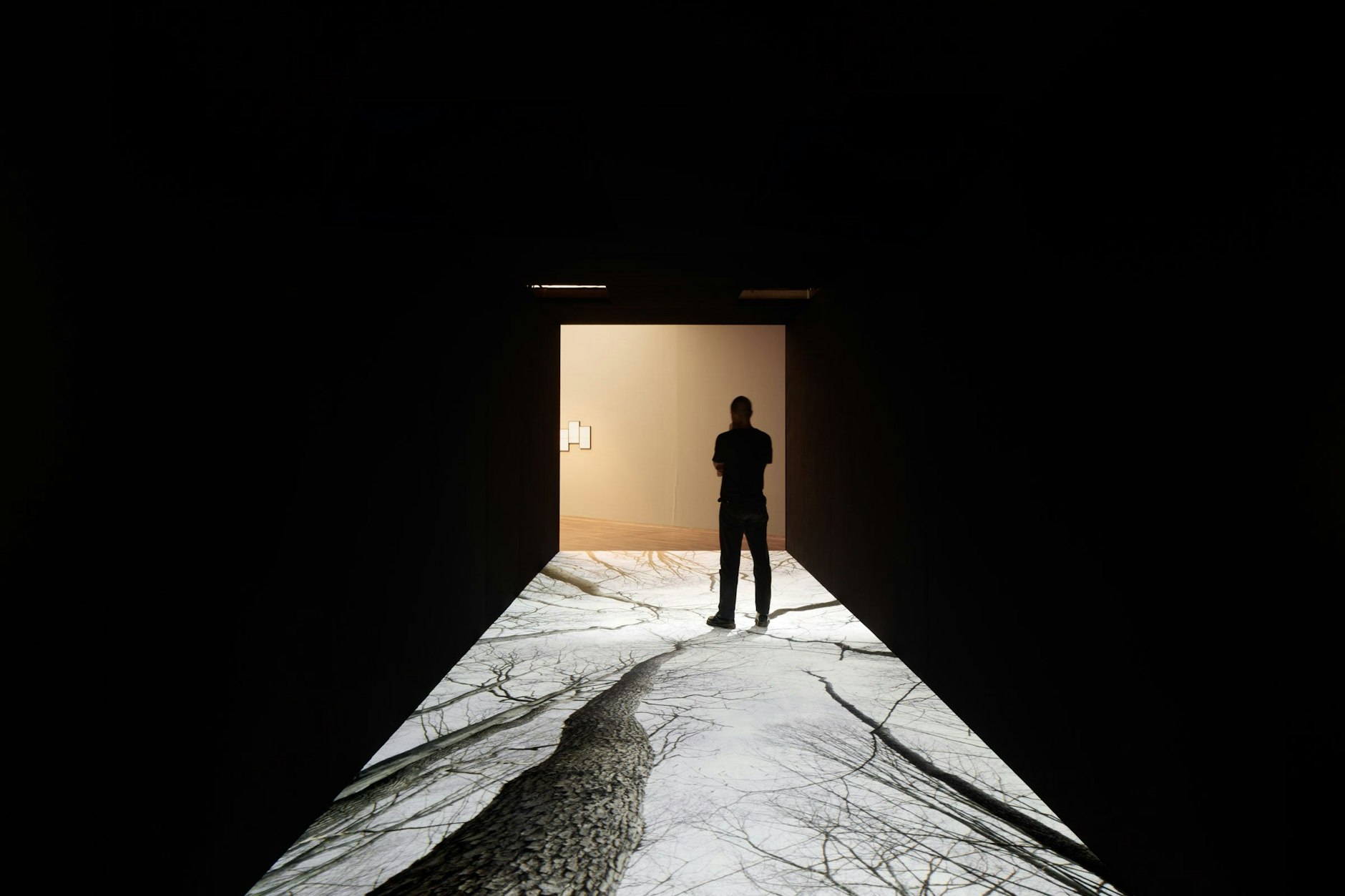 Die Installation „Bud’mo“ im Hamburger Bahnhof.