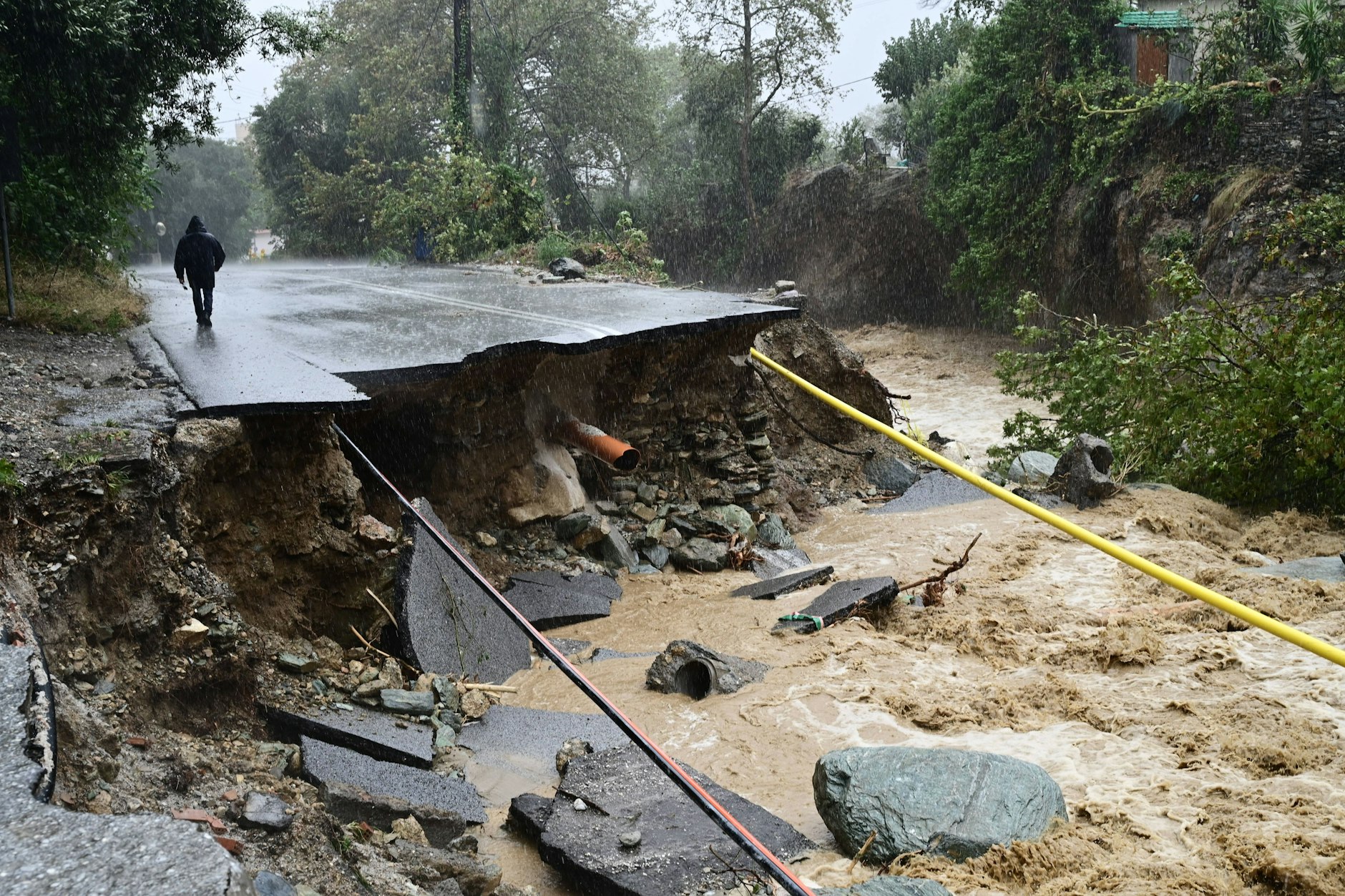 Volos, Region Thessalien: Die Überschwemmungen haben zu katastrophalen Schäden geführt.