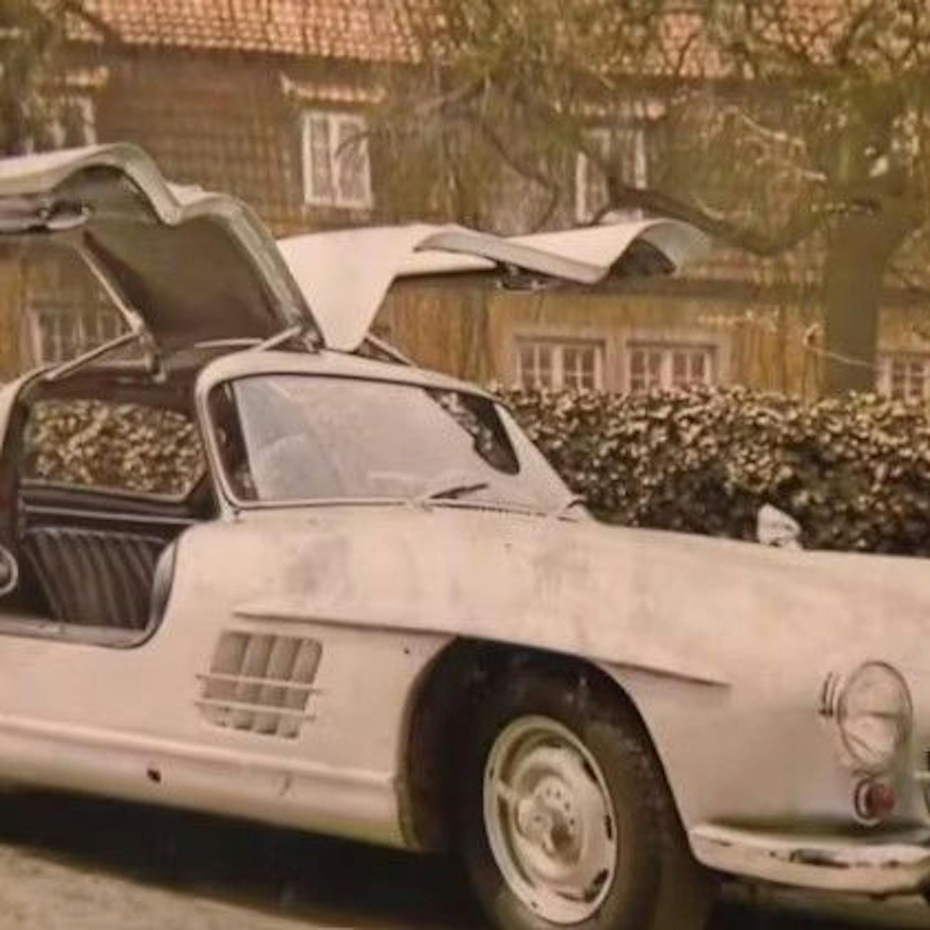 Irre! Nagelneuer Mercedes 300 SL bei „Bares für Rares“ für 100 Euro