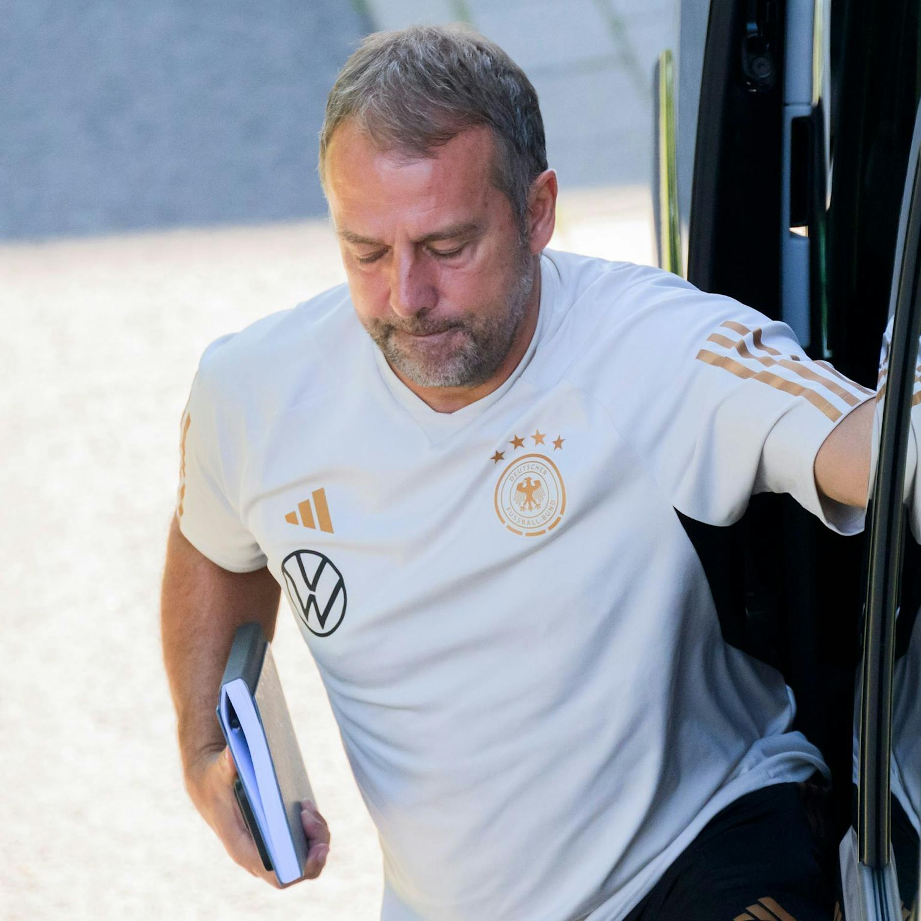 Flicksalsspiel! Wie plant Bundestrainer Hansi Flick mit Unions Gosens?