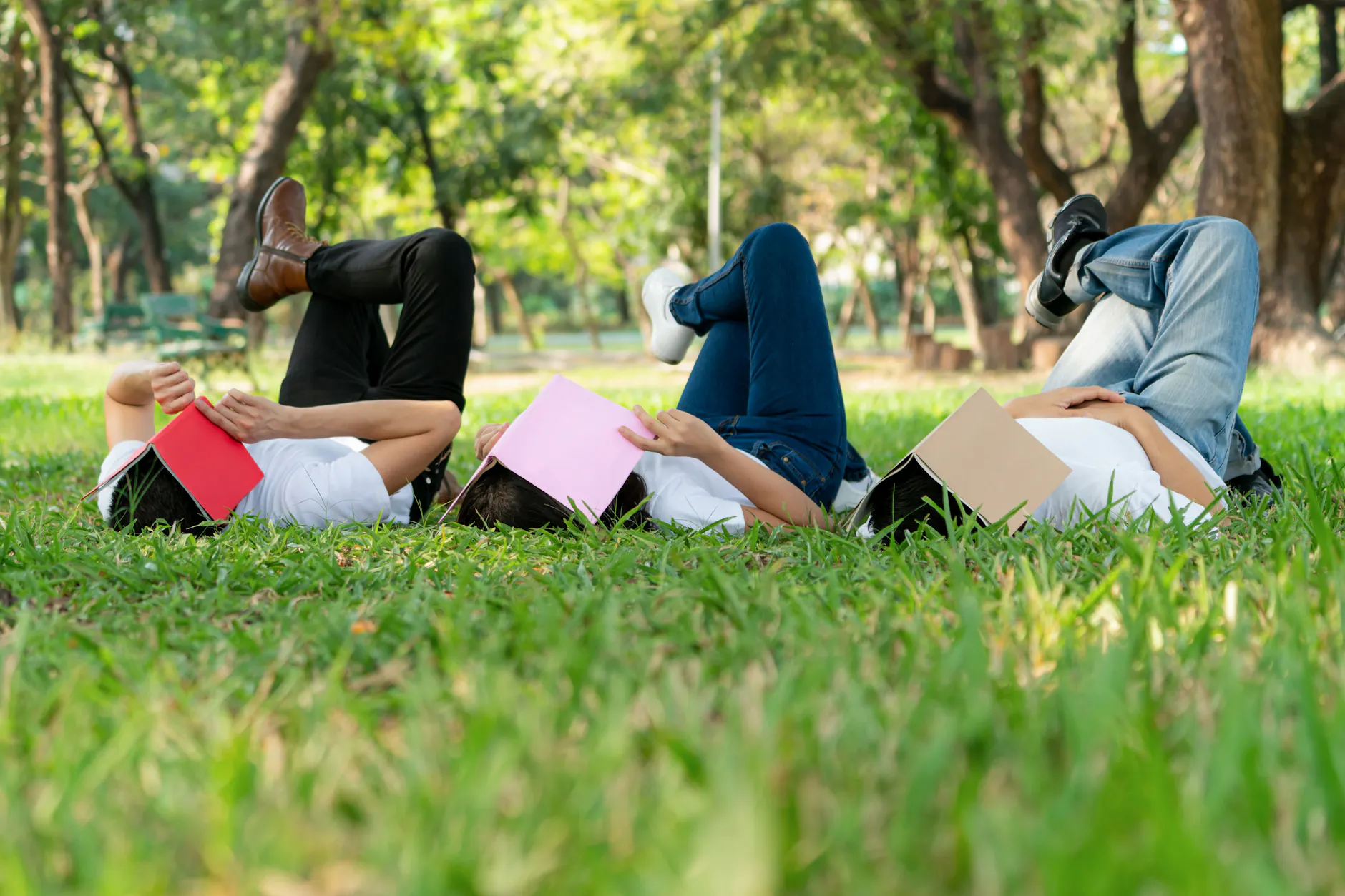 Bei der Olympiade der Faulen in Montenegro geht es darum, so lange wie möglich liegen zu bleiben.