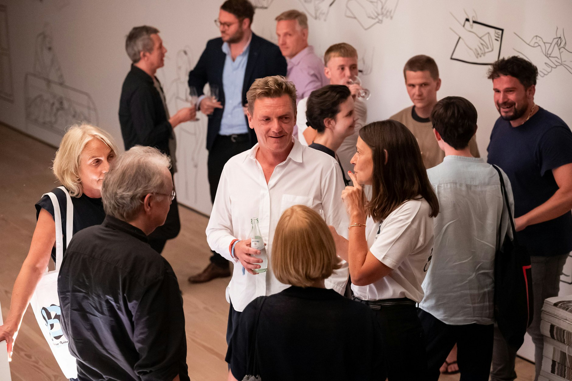 Silke Friedrich im Gespräch mit (M.) Thomas Oberender, dem Dramaturgen und einstigen Leiter der Berliner Festspiele und Berliner-Zeitung-Herausgeber Michael Maier.