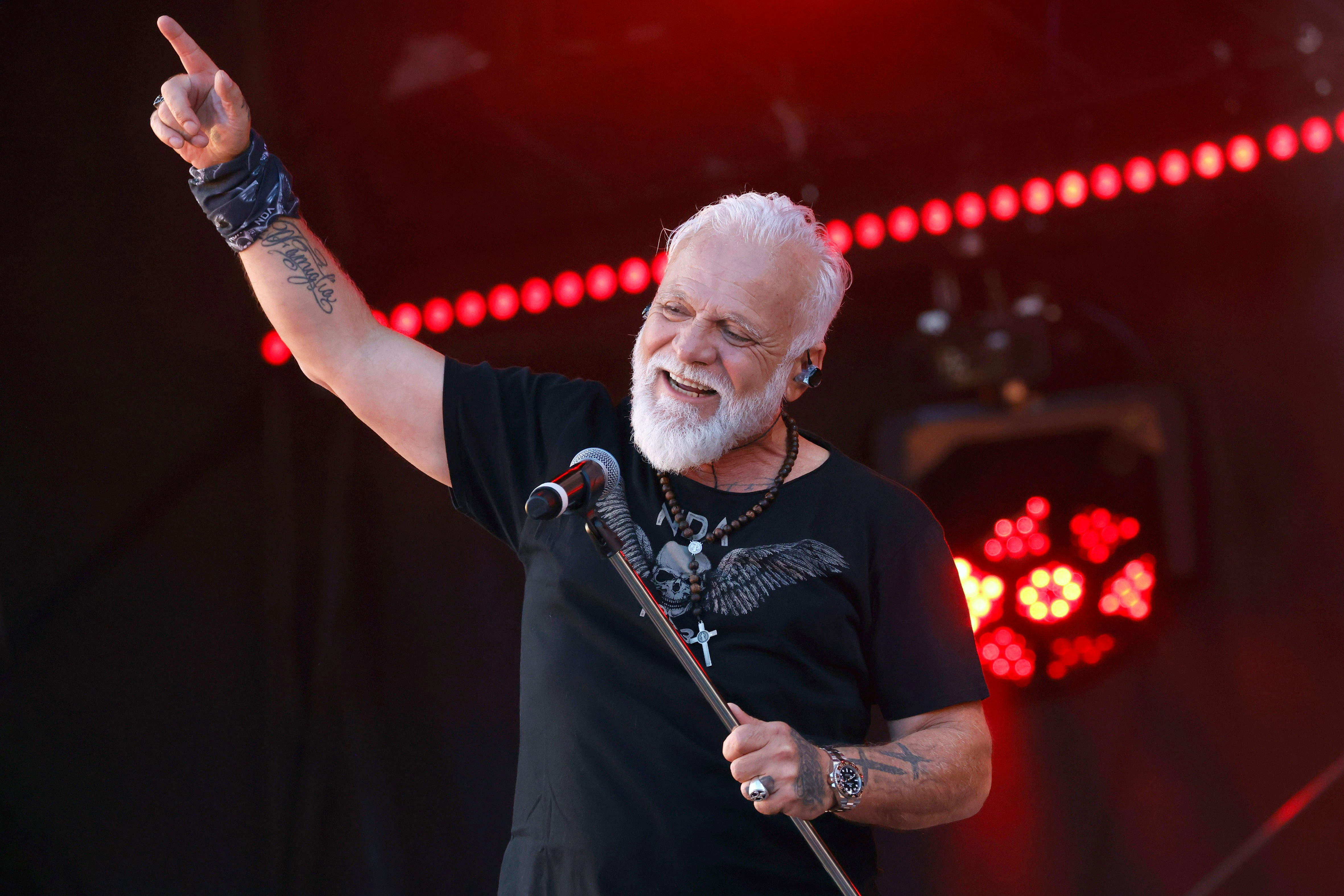 Zum ersten Mal geht Nino de Angelo auf Deutschland-Tournee.