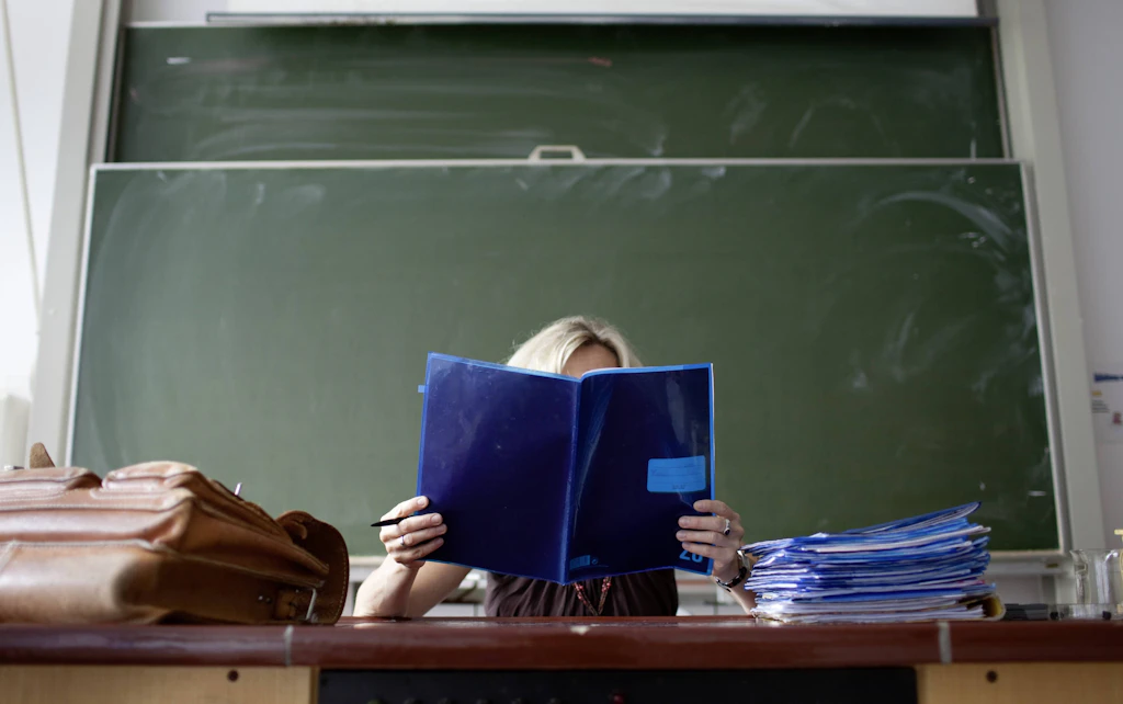 Konkurrenz zwischen Lehrern und Eltern: Wenn die Schule zum Kampfplatz wird