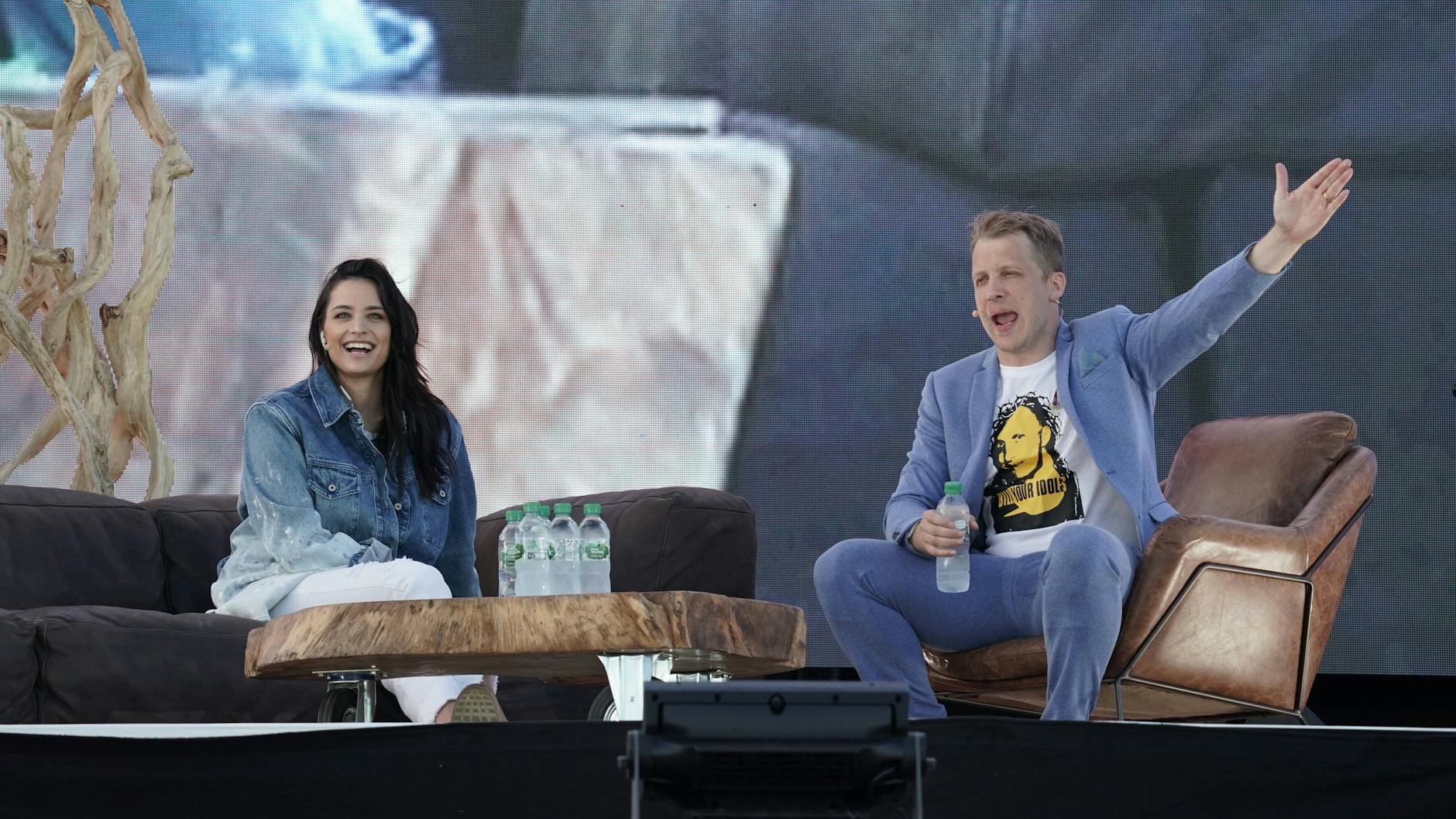 Amira und Oliver Pocher waren guter Stimmung beim Live-Podcast in Köln.