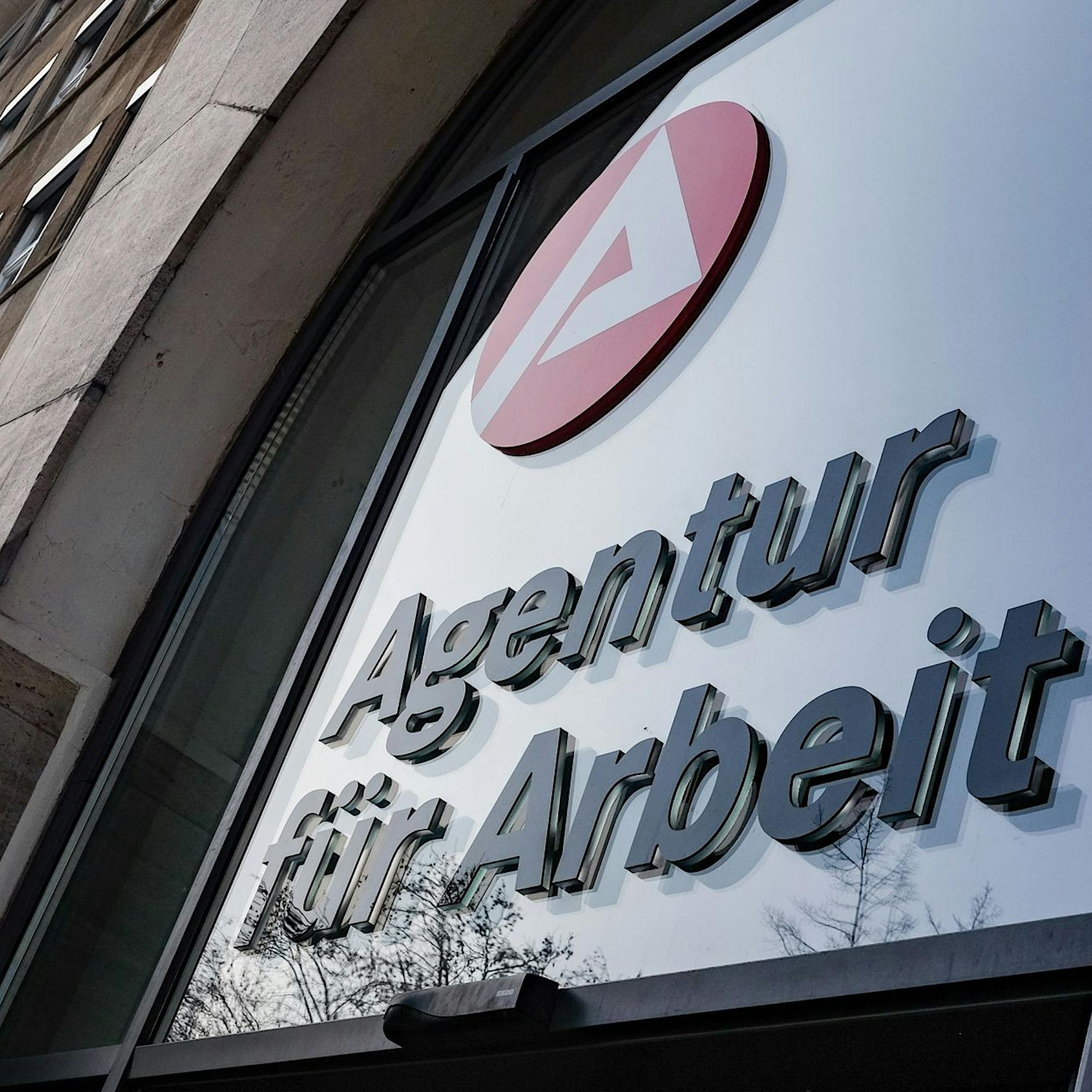 Berliner Jobcenter schneiden schlecht ab – so rechtfertigen sich die Bundesagentur für Arbeit