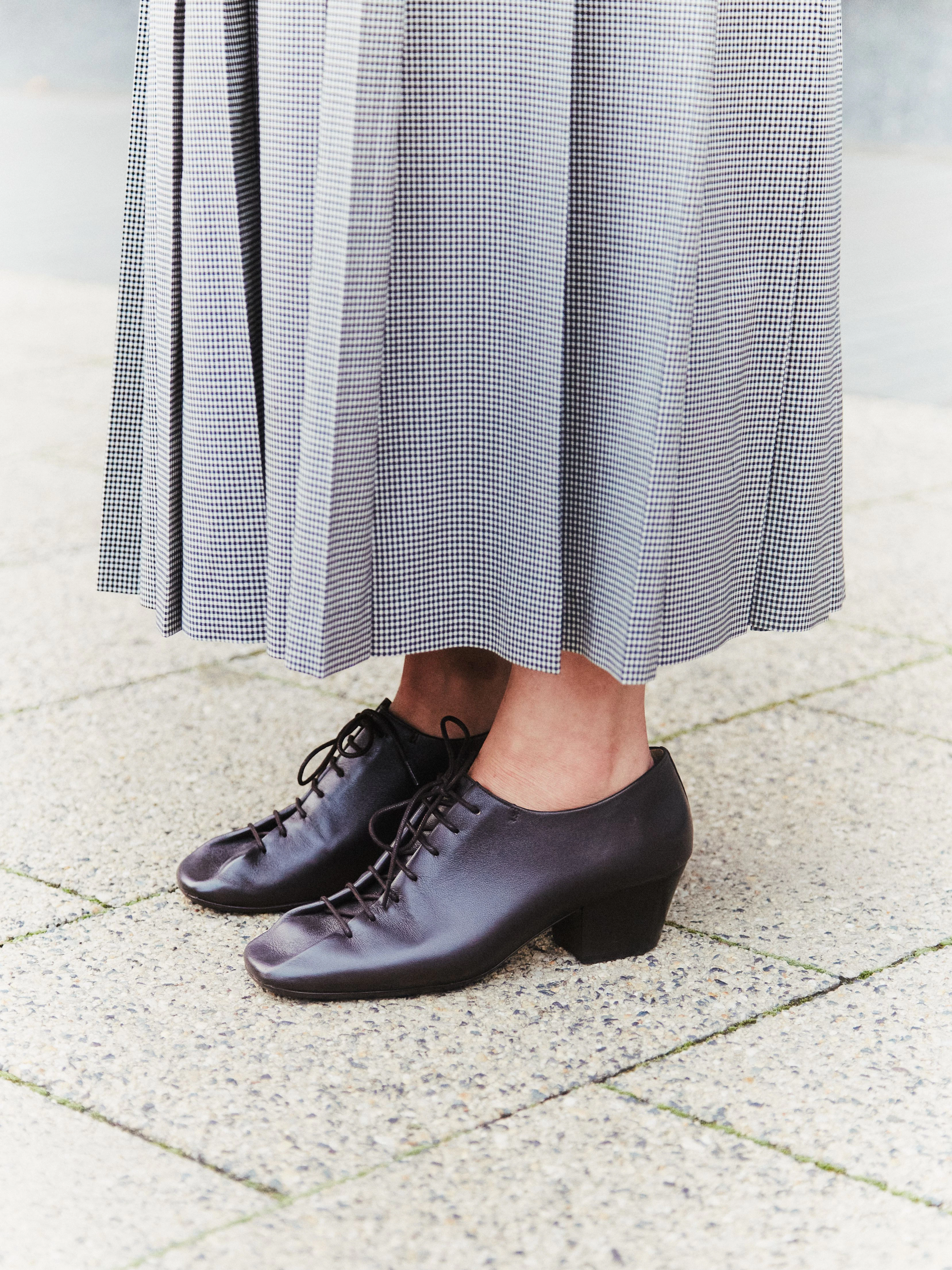 Schuhe: Lemaire.