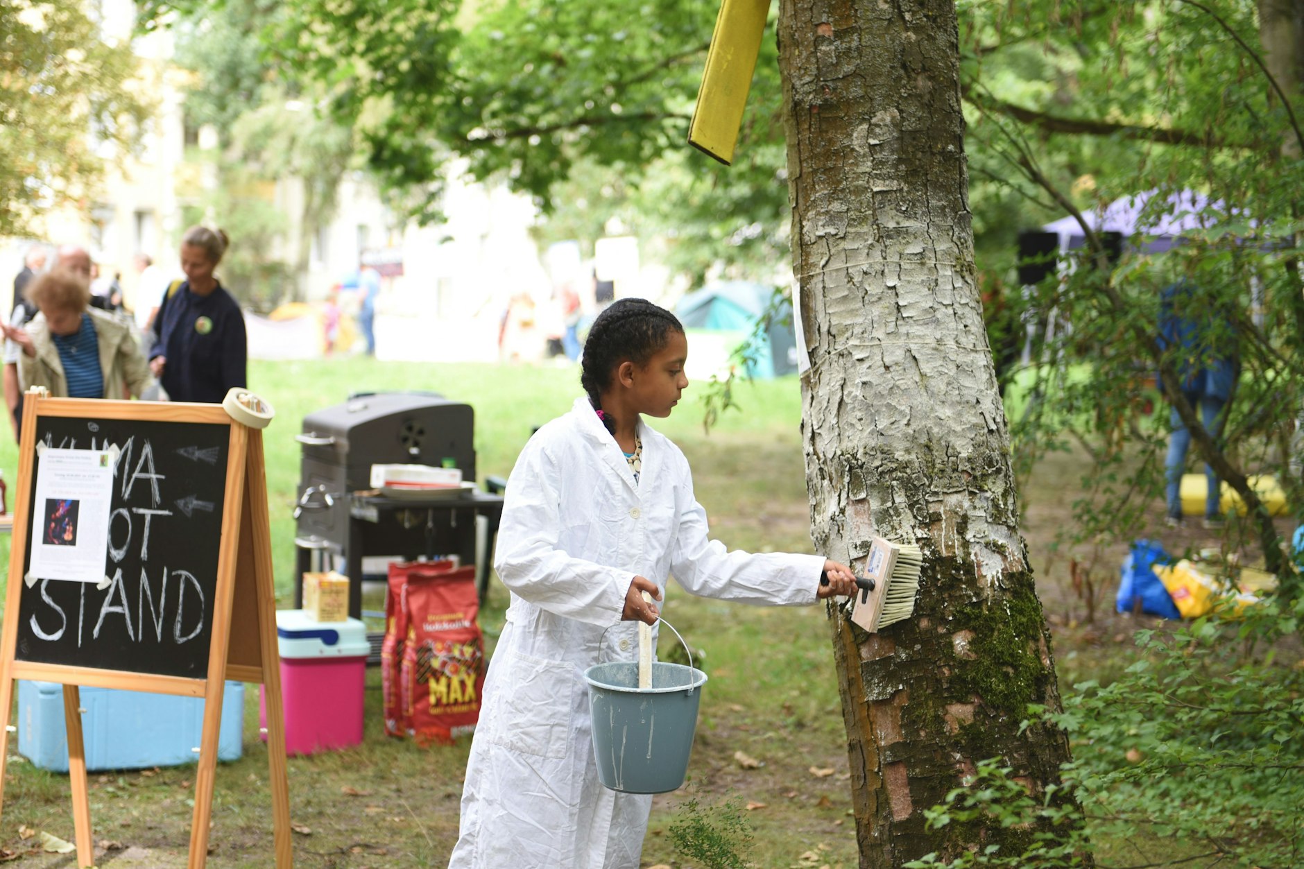 Anwohnerprotest gegen Flüchtlingsunterkunft Pankow