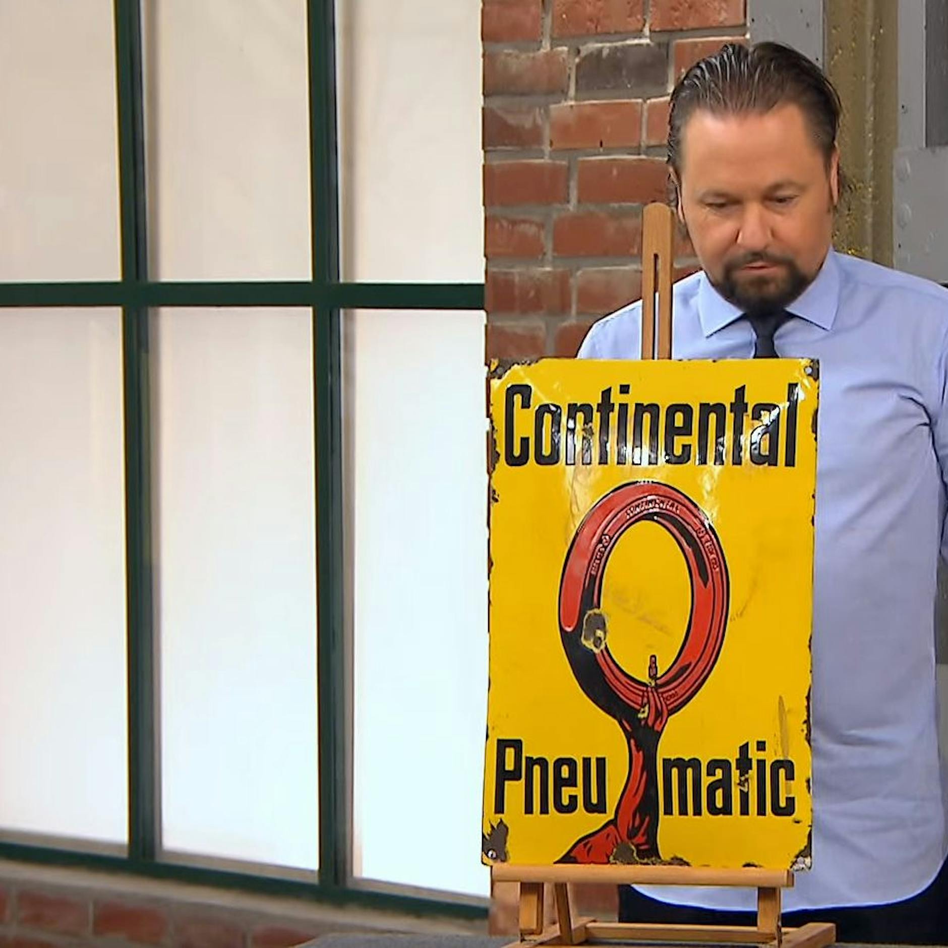 „Platter Reifen“ erzielt bei „Bares für Rares“ einen irren Preis