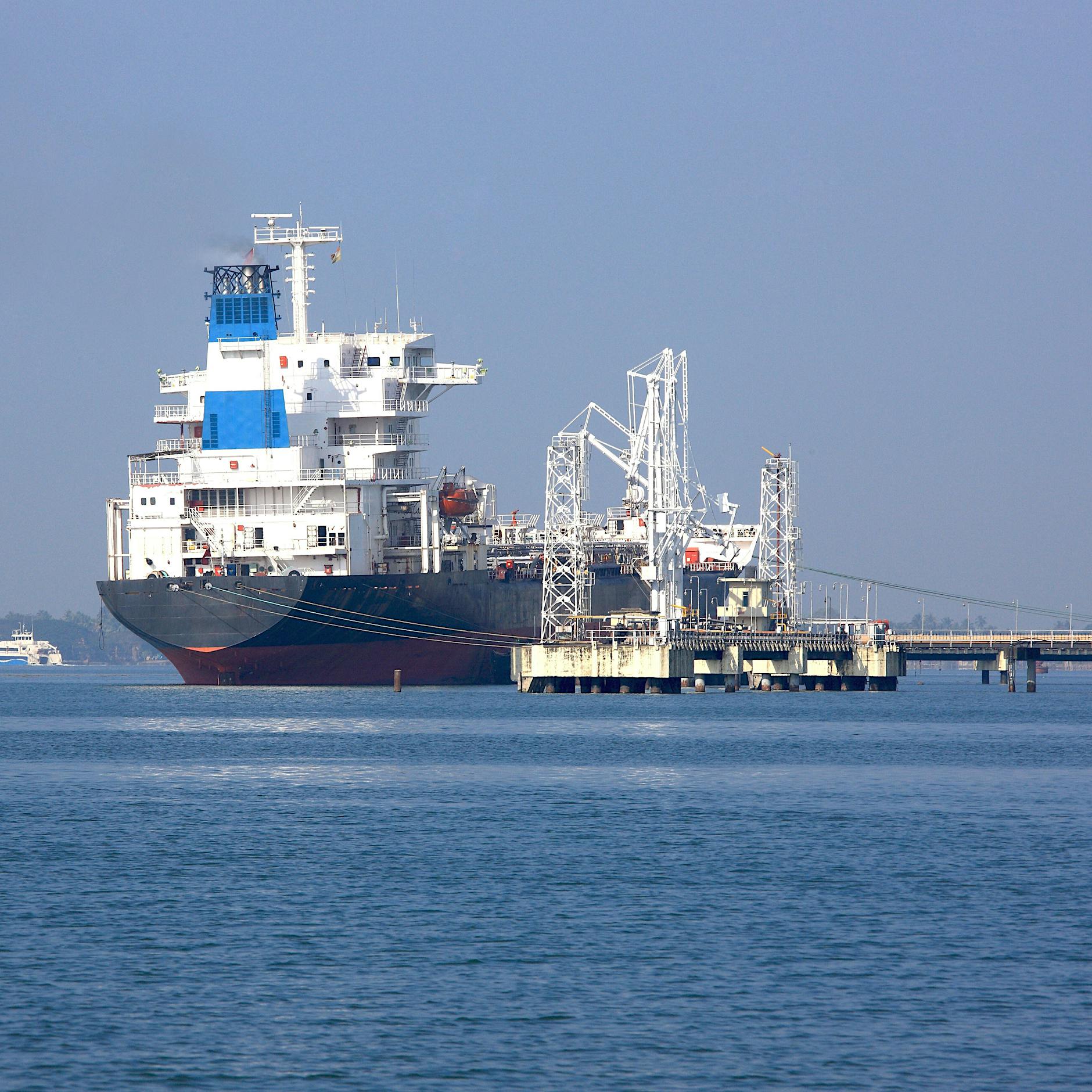 Russisches Öl trotz Sanktionen in Deutschland: Was sagt Habecks Wirtschaftsministerium dazu?