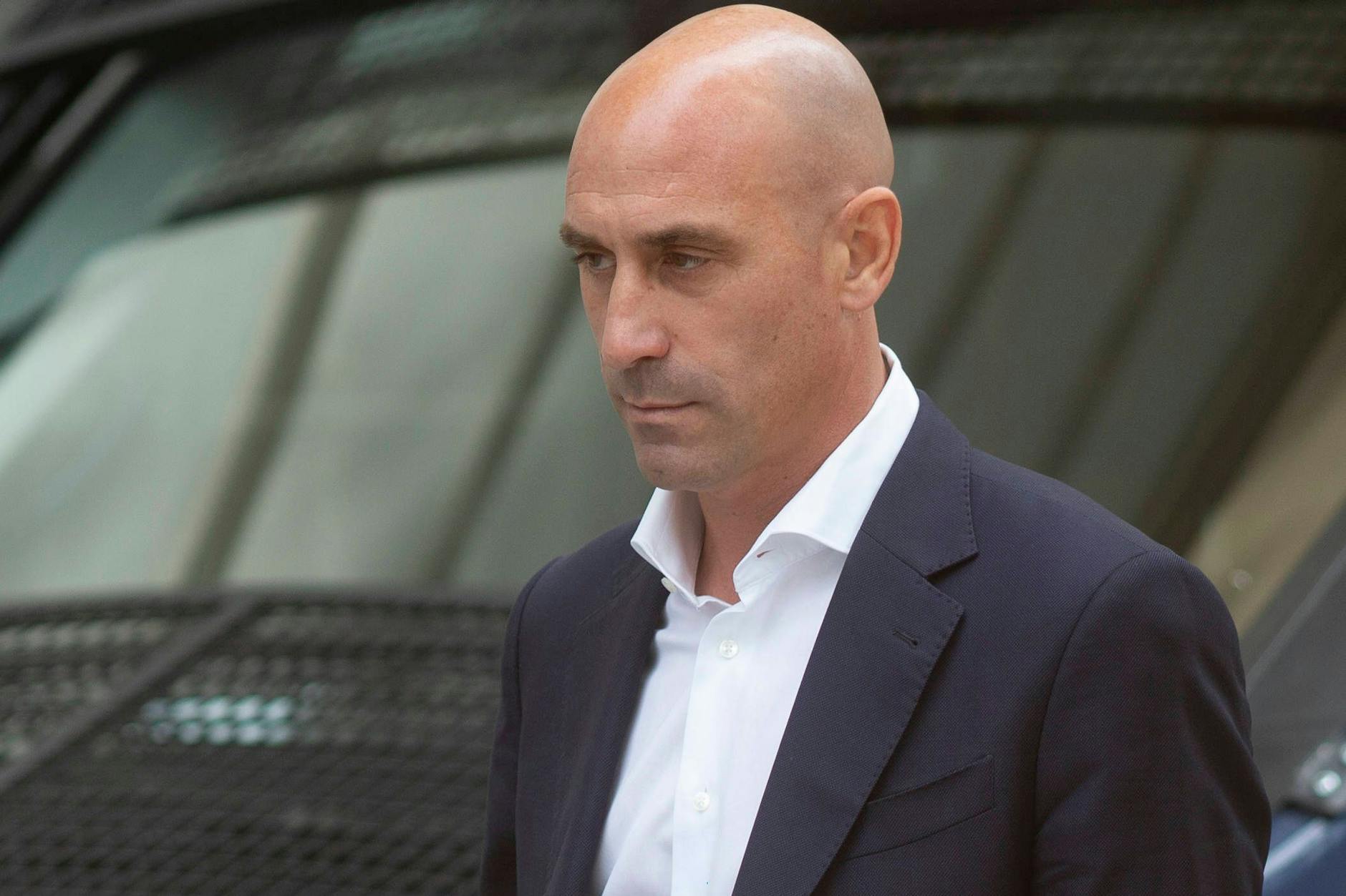 Luis Rubiales auf dem Weg ins Gericht