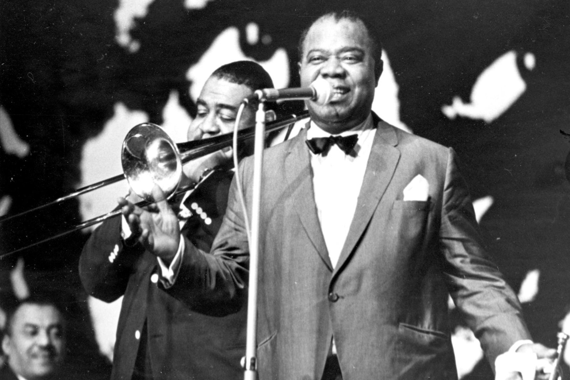 Louis Armstrong 1965 während seines Auftritts in der Messehalle Leipzig.