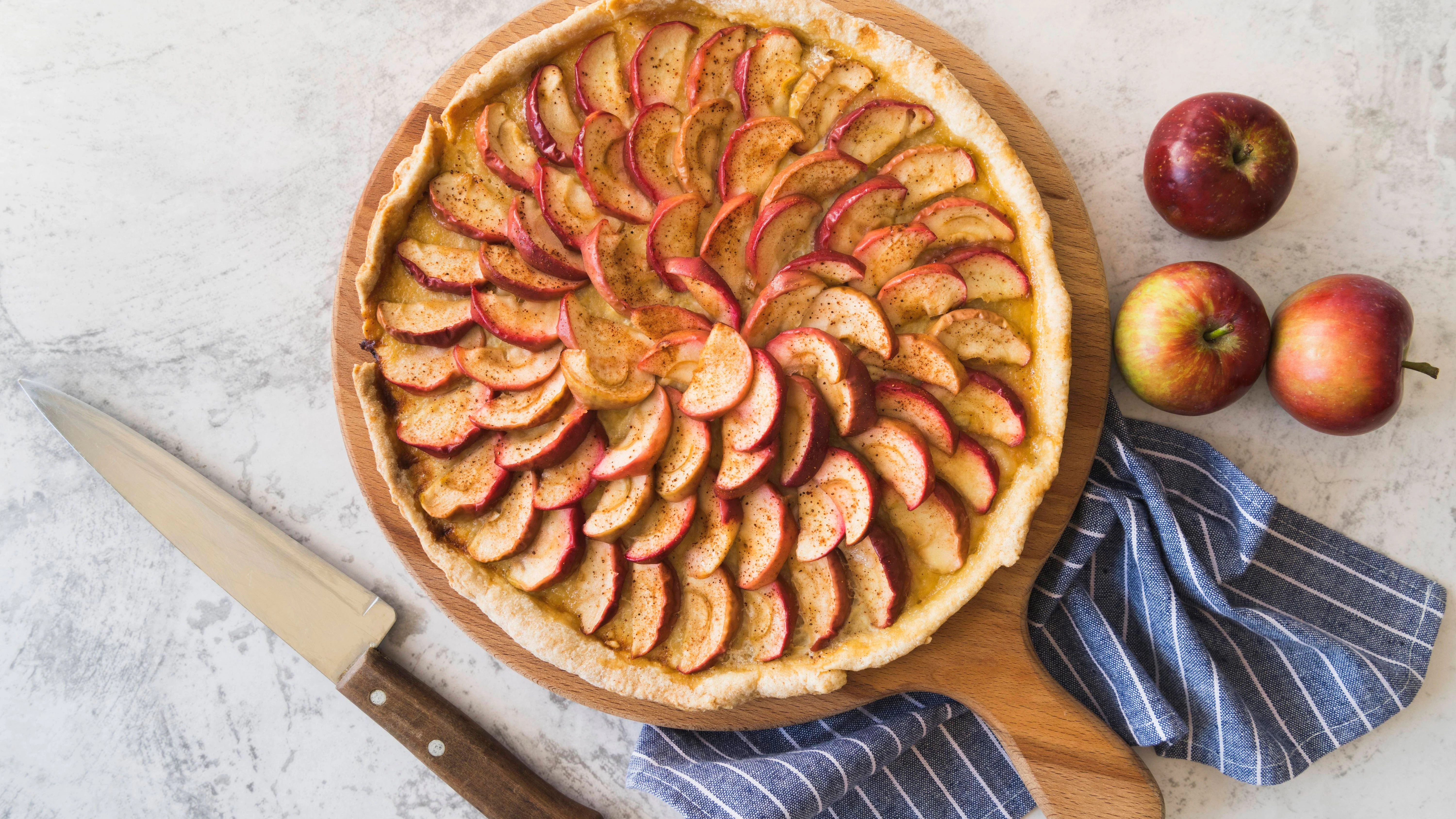 Der Apfelkuchen ist kinderleicht zubereitet und so lecker!