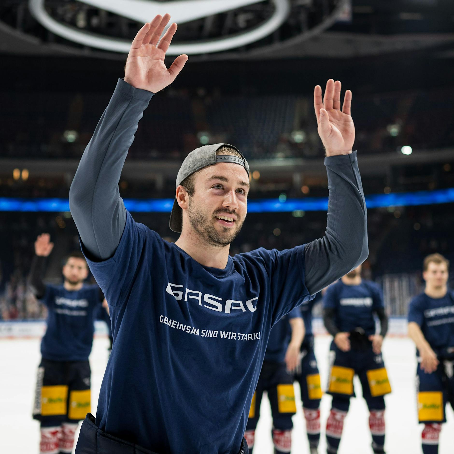 Eisbären Berlin: Wackelkandidat besteht die Feuerprobe